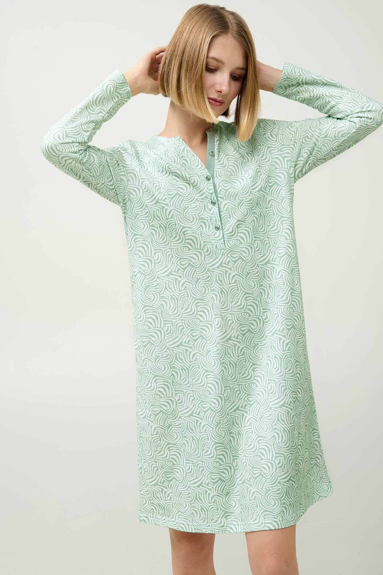 https://assets.vampfashion.com/SOFTONE_TMP_IMAGES/3_0905443354.jpg