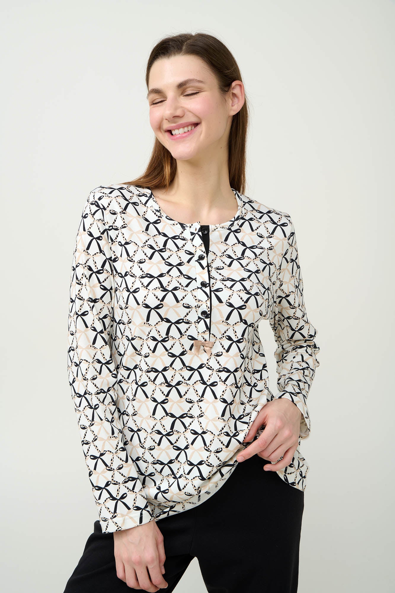 https://assets.vampfashion.com/SOFTONE_TMP_IMAGES/3_0929869698.jpg