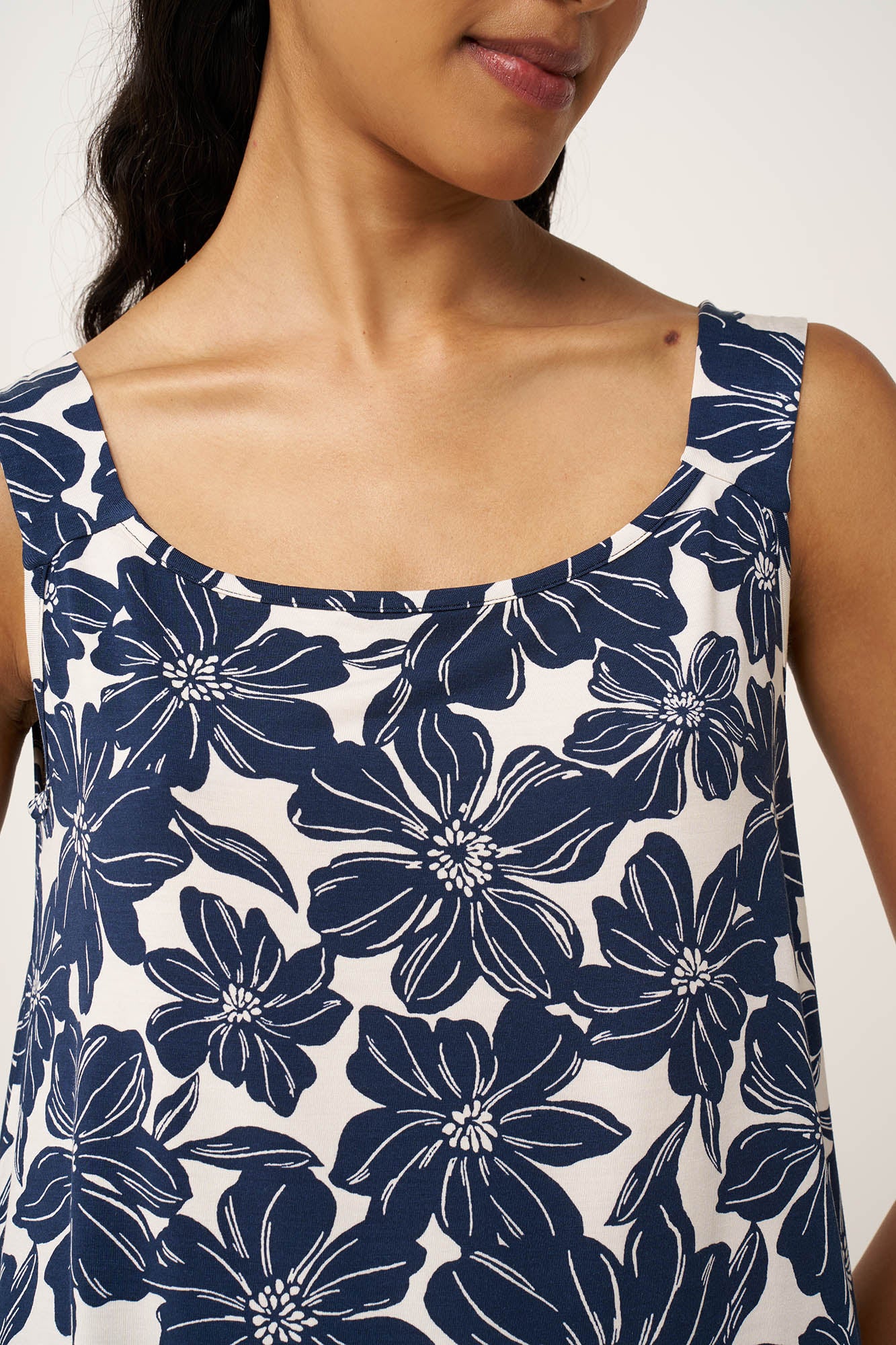 https://assets.vampfashion.com/SOFTONE_TMP_IMAGES/3_0970100904.jpg