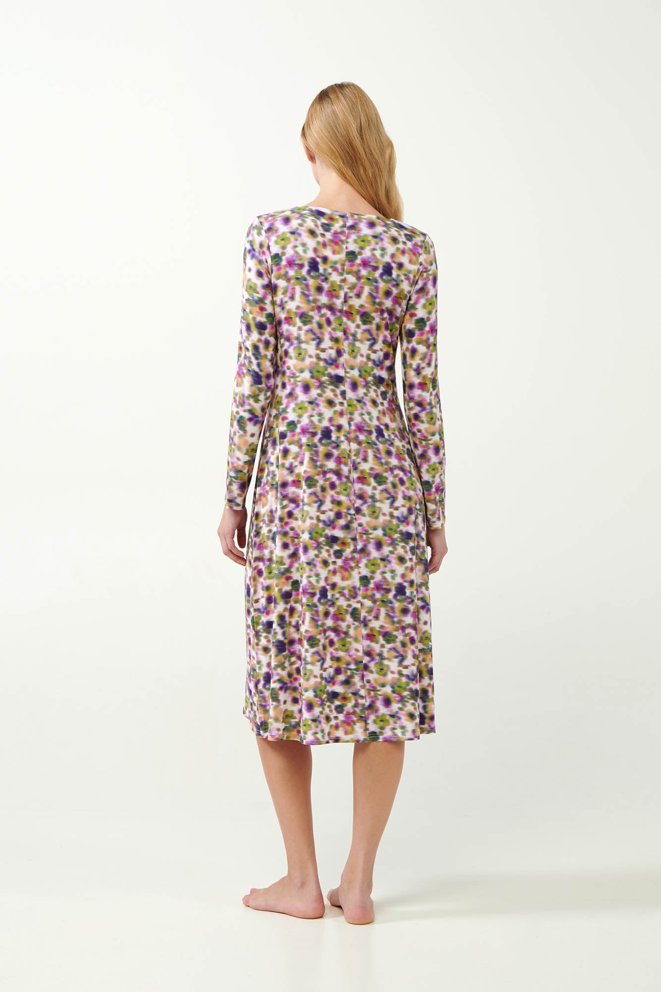https://assets.vampfashion.com/SOFTONE_TMP_IMAGES/3_0974361869.jpg