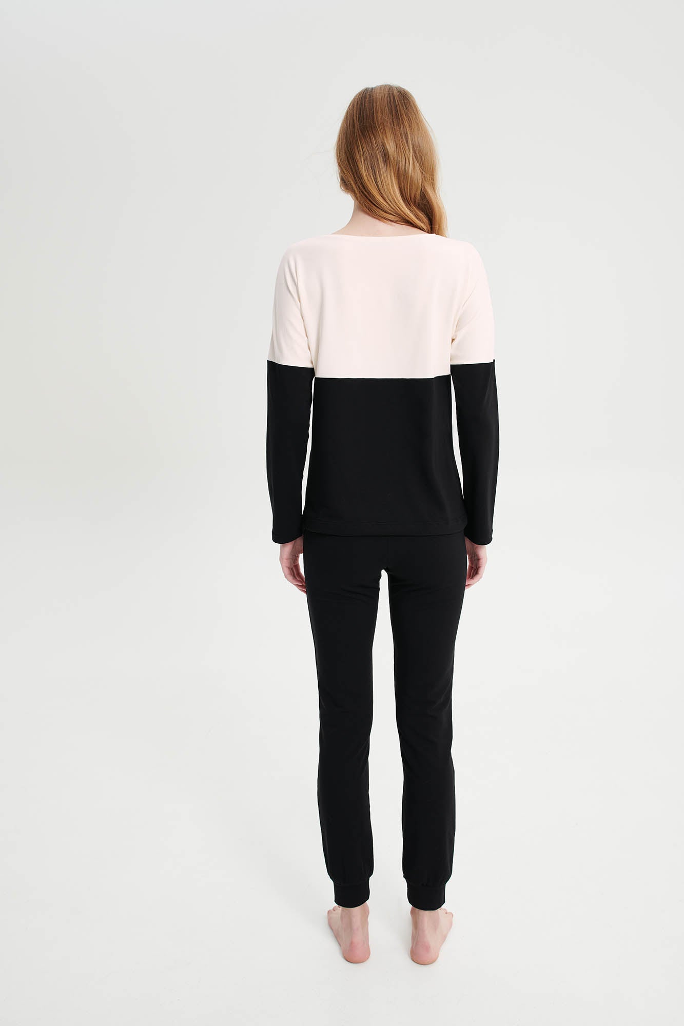https://assets.vampfashion.com/SOFTONE_TMP_IMAGES/4_0026601796.jpg