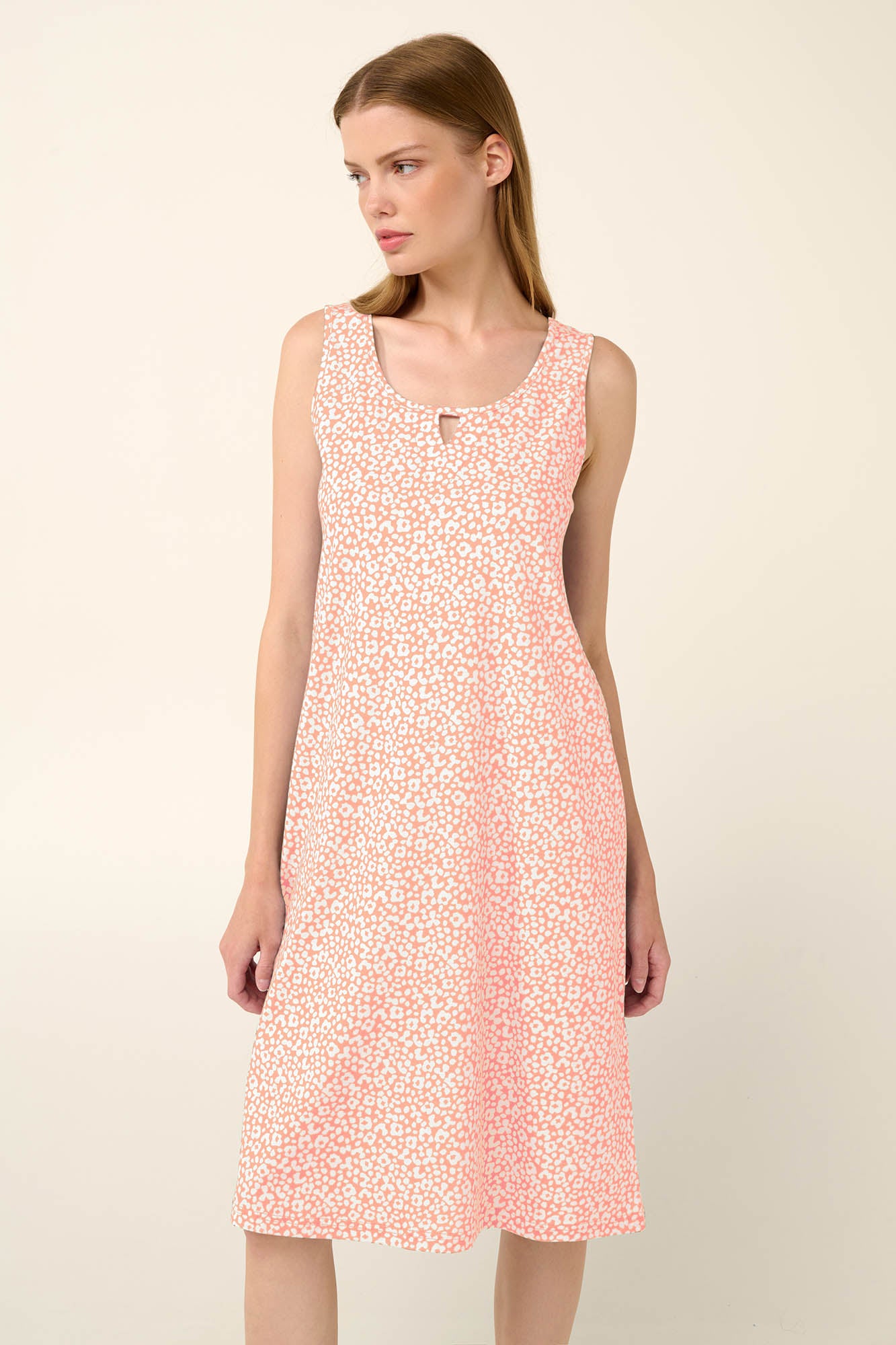 https://assets.vampfashion.com/SOFTONE_TMP_IMAGES/4_0103916461.jpg
