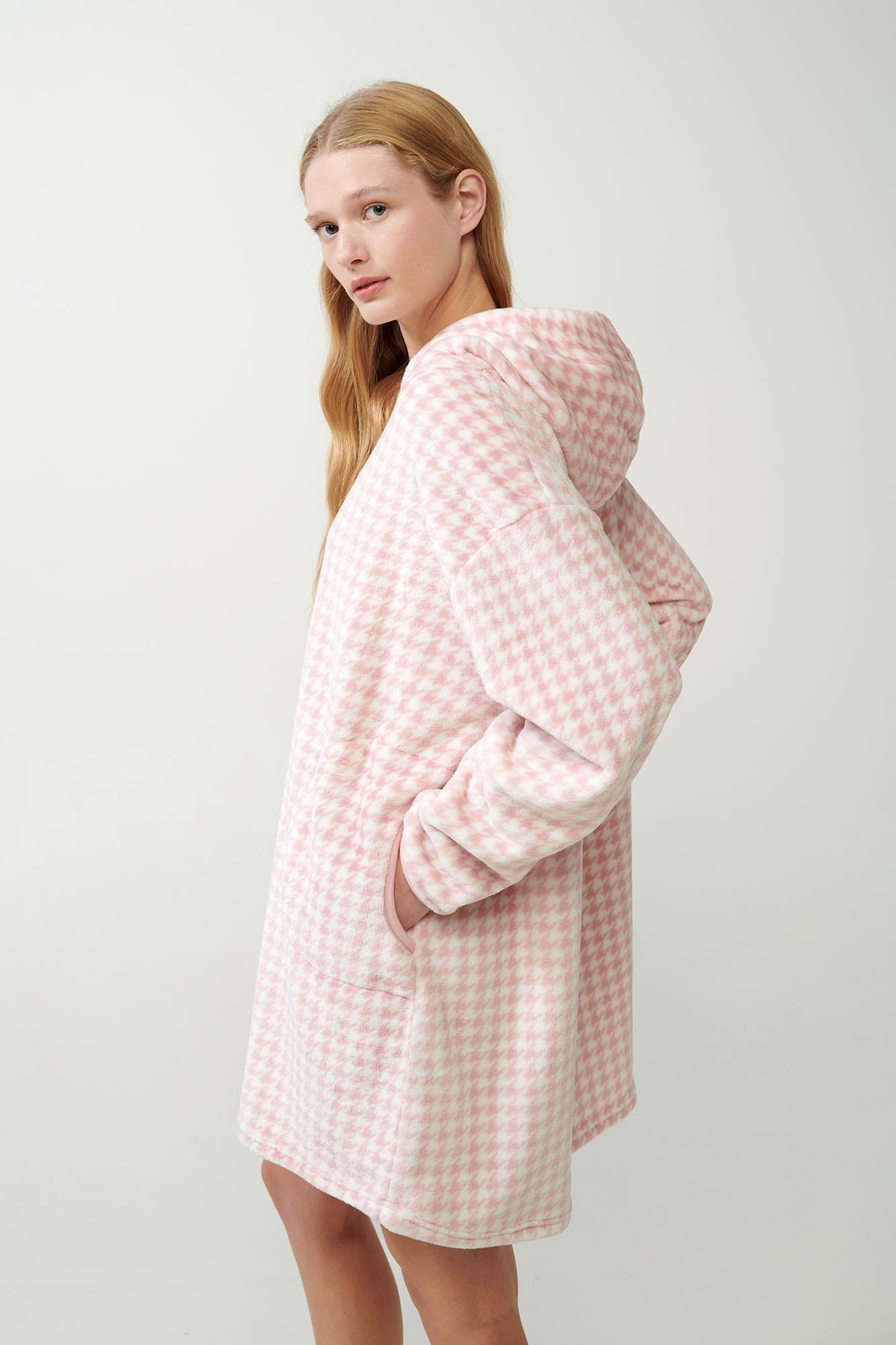 https://assets.vampfashion.com/SOFTONE_TMP_IMAGES/4_0103963568.jpg