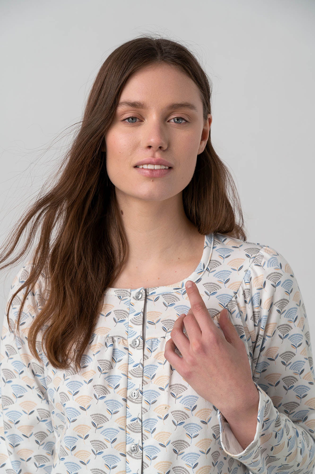 https://assets.vampfashion.com/SOFTONE_TMP_IMAGES/4_0131766188.jpg