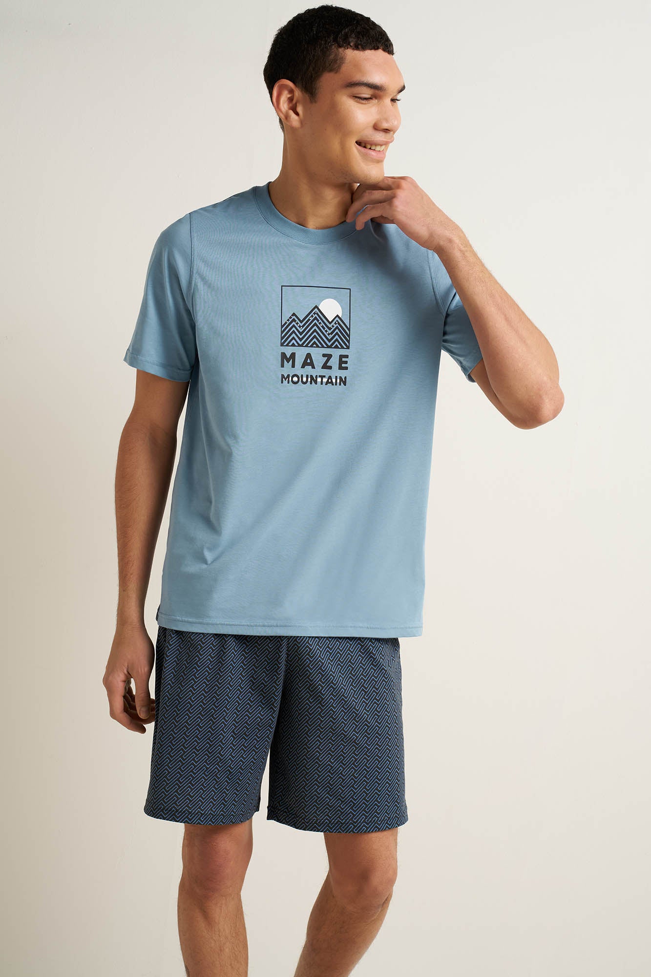 https://assets.vampfashion.com/SOFTONE_TMP_IMAGES/4_0164152384.jpg