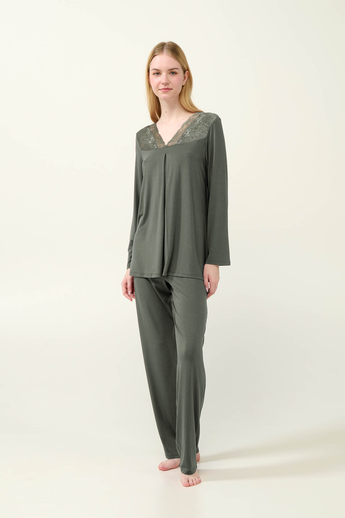 Vamp - Γυναικεία Πυτζάμα Micromodal με Πιέτα