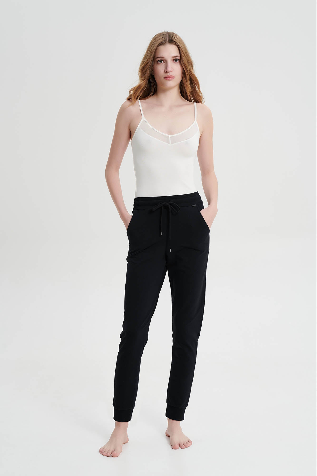 https://assets.vampfashion.com/SOFTONE_TMP_IMAGES/4_0192343237.jpg
