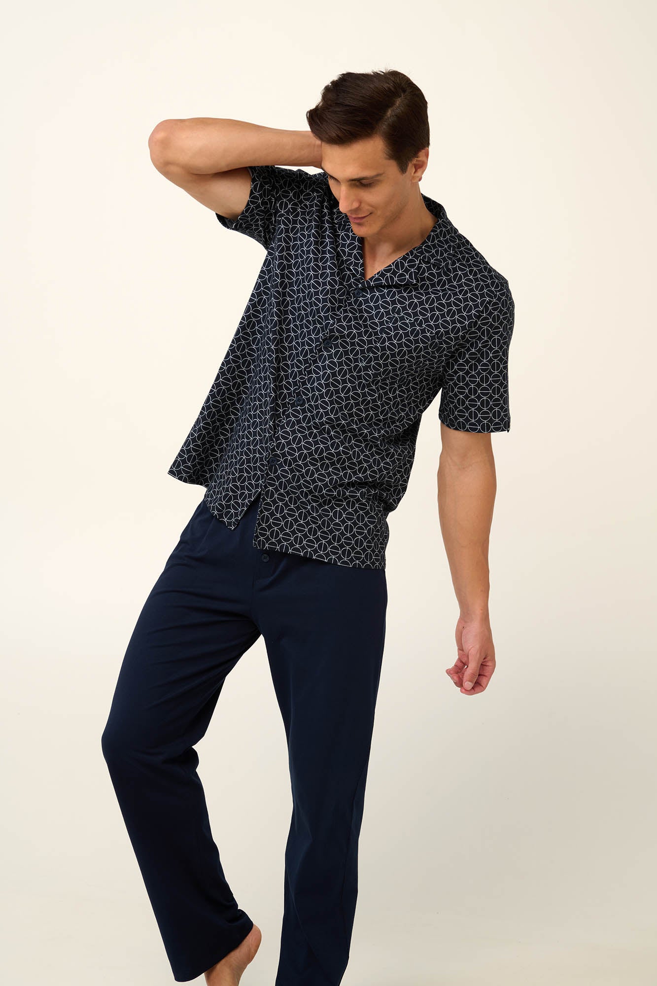https://assets.vampfashion.com/SOFTONE_TMP_IMAGES/4_0211774780.jpg