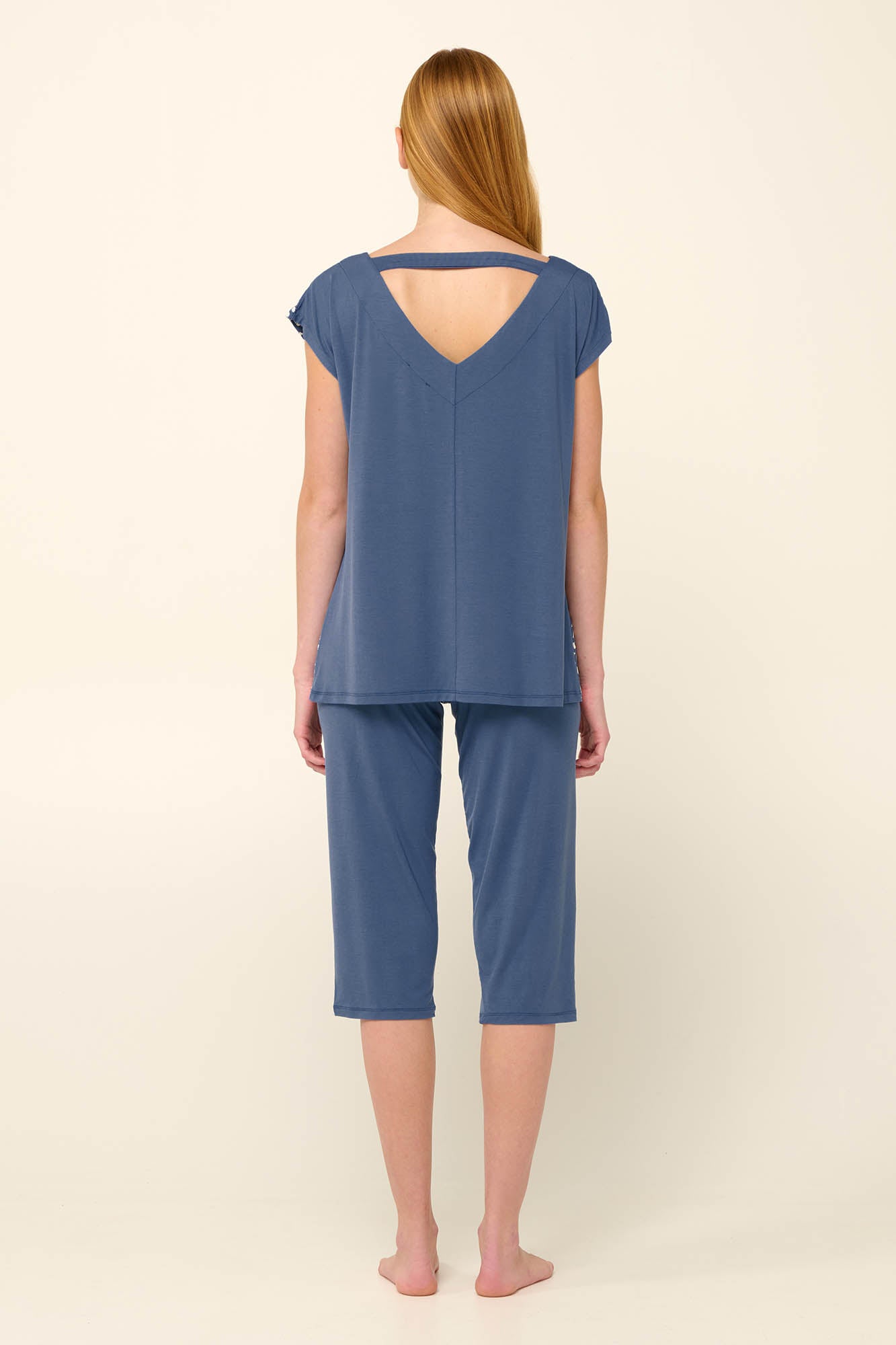 https://assets.vampfashion.com/SOFTONE_TMP_IMAGES/4_0239522134.jpg