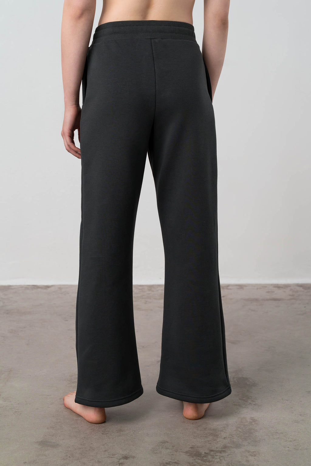 Vamp - Μονόχρωμο Παντελόνι Καμπάνα