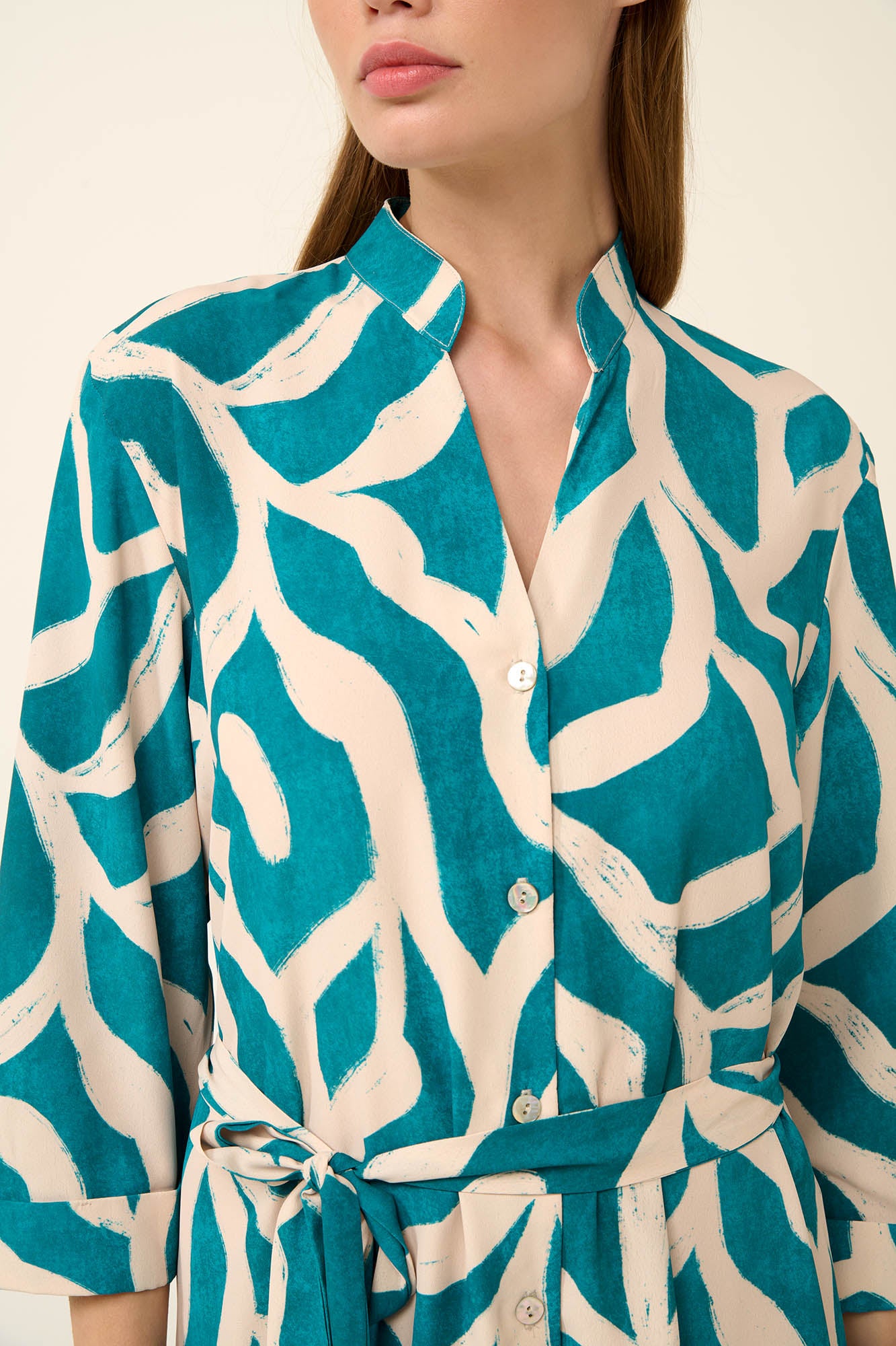 https://assets.vampfashion.com/SOFTONE_TMP_IMAGES/4_0283847488.jpg