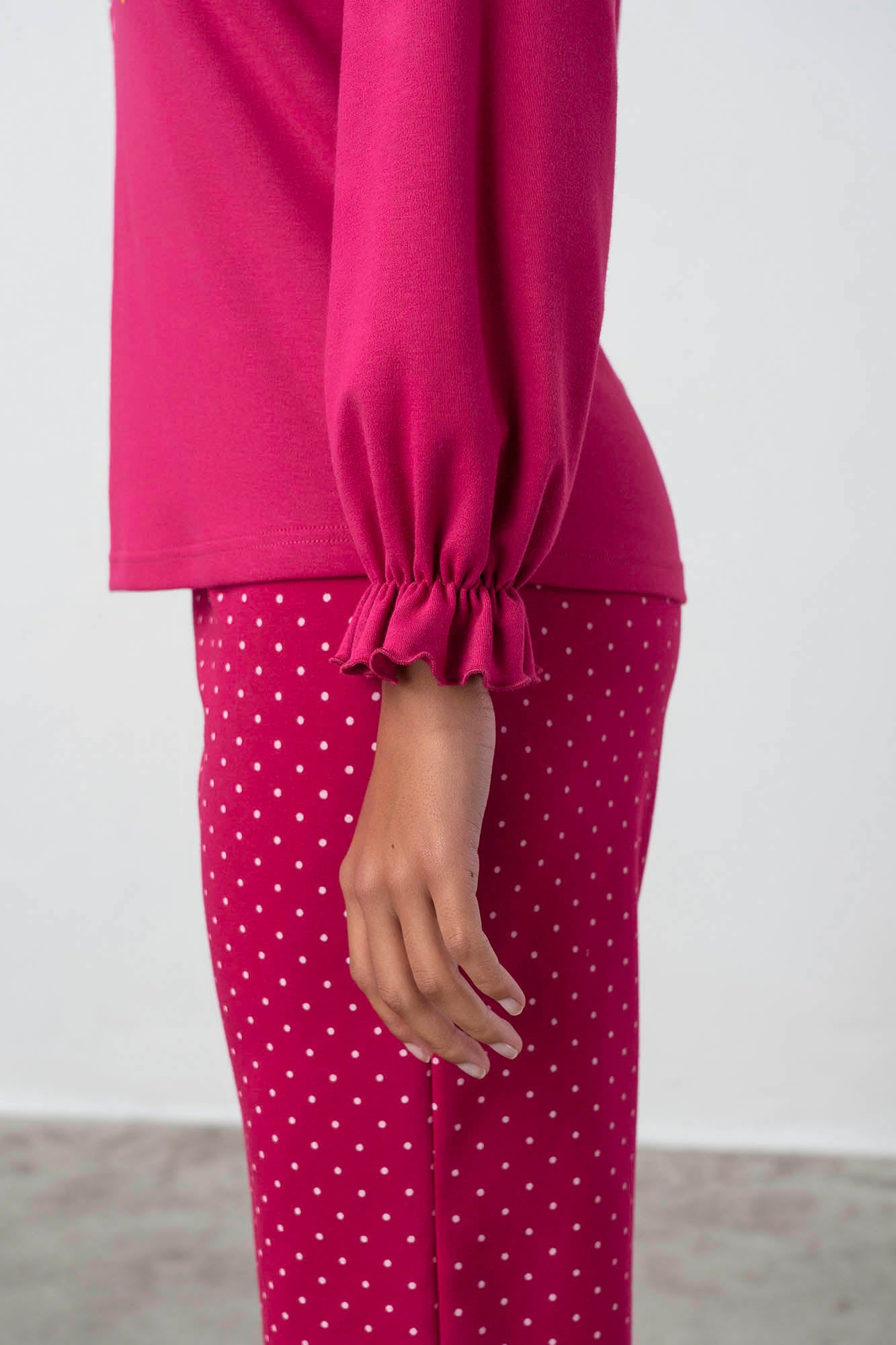 https://assets.vampfashion.com/SOFTONE_TMP_IMAGES/4_0286070794.jpg