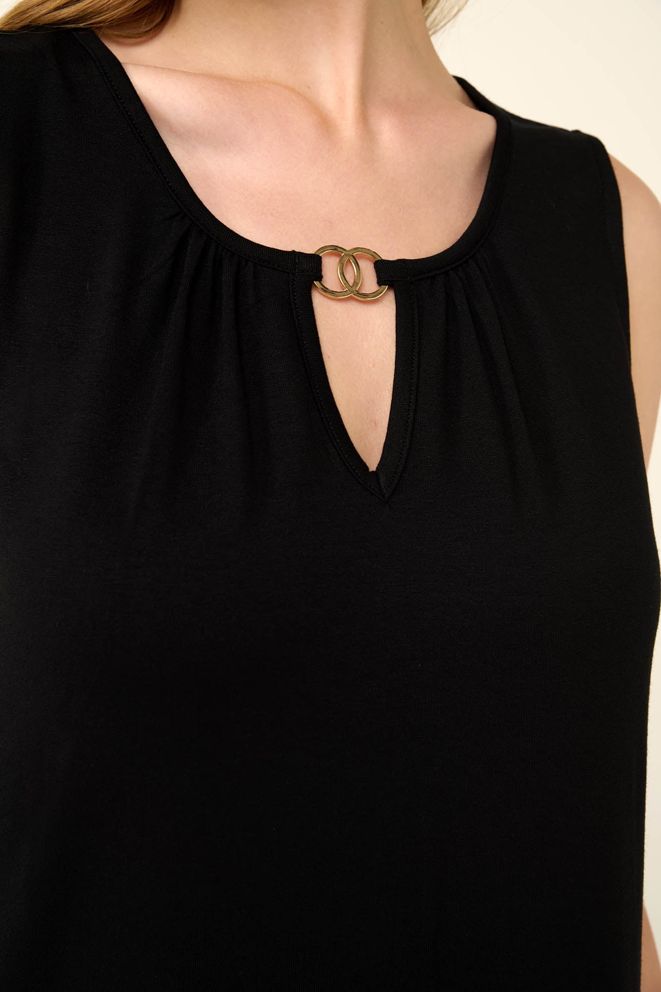 https://assets.vampfashion.com/SOFTONE_TMP_IMAGES/4_0303011562.jpg