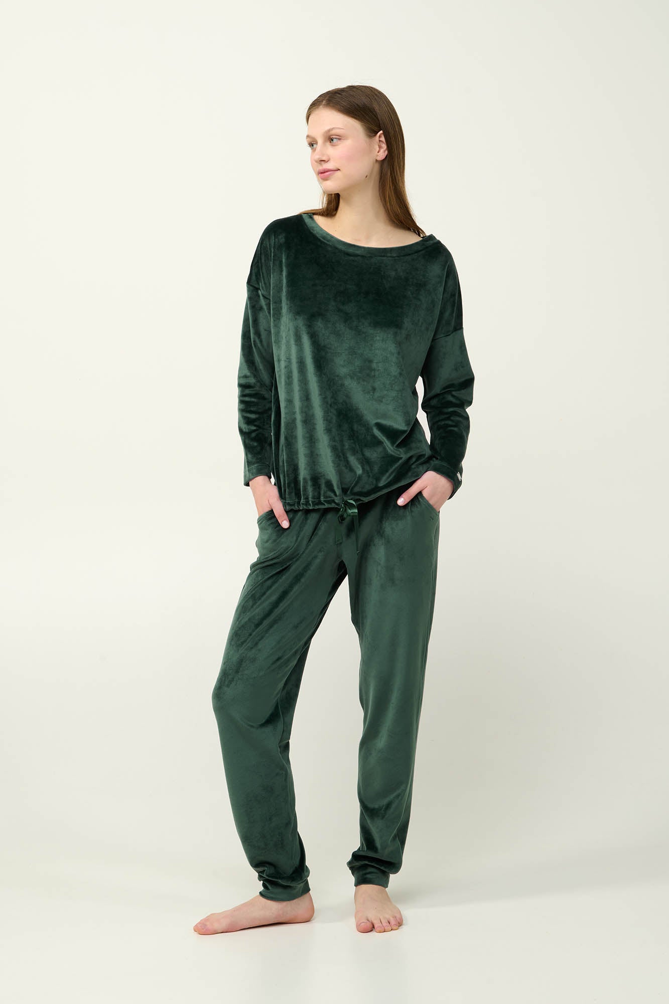 https://assets.vampfashion.com/SOFTONE_TMP_IMAGES/4_0328164453.jpg