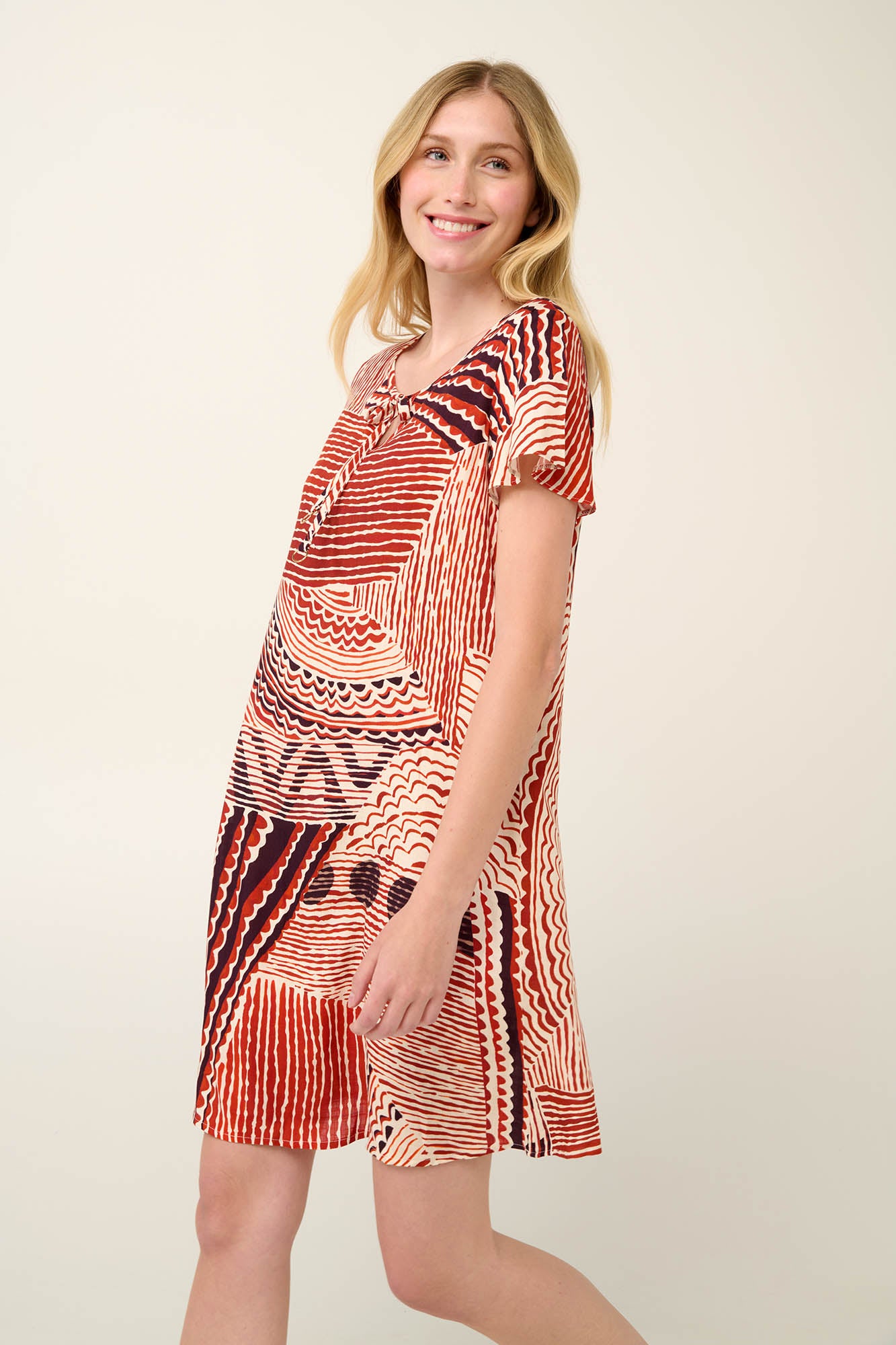 https://assets.vampfashion.com/SOFTONE_TMP_IMAGES/4_0354046042.jpg