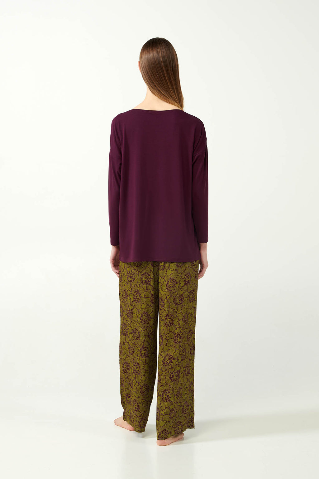 https://assets.vampfashion.com/SOFTONE_TMP_IMAGES/4_0400817967.jpg