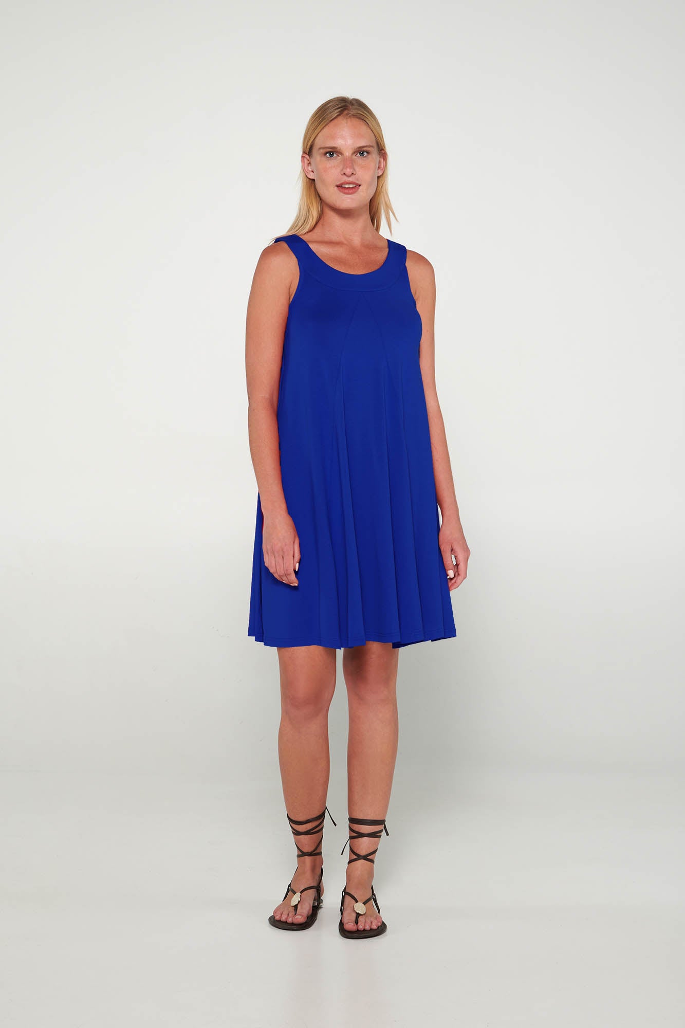 https://assets.vampfashion.com/SOFTONE_TMP_IMAGES/4_0406668468.jpg