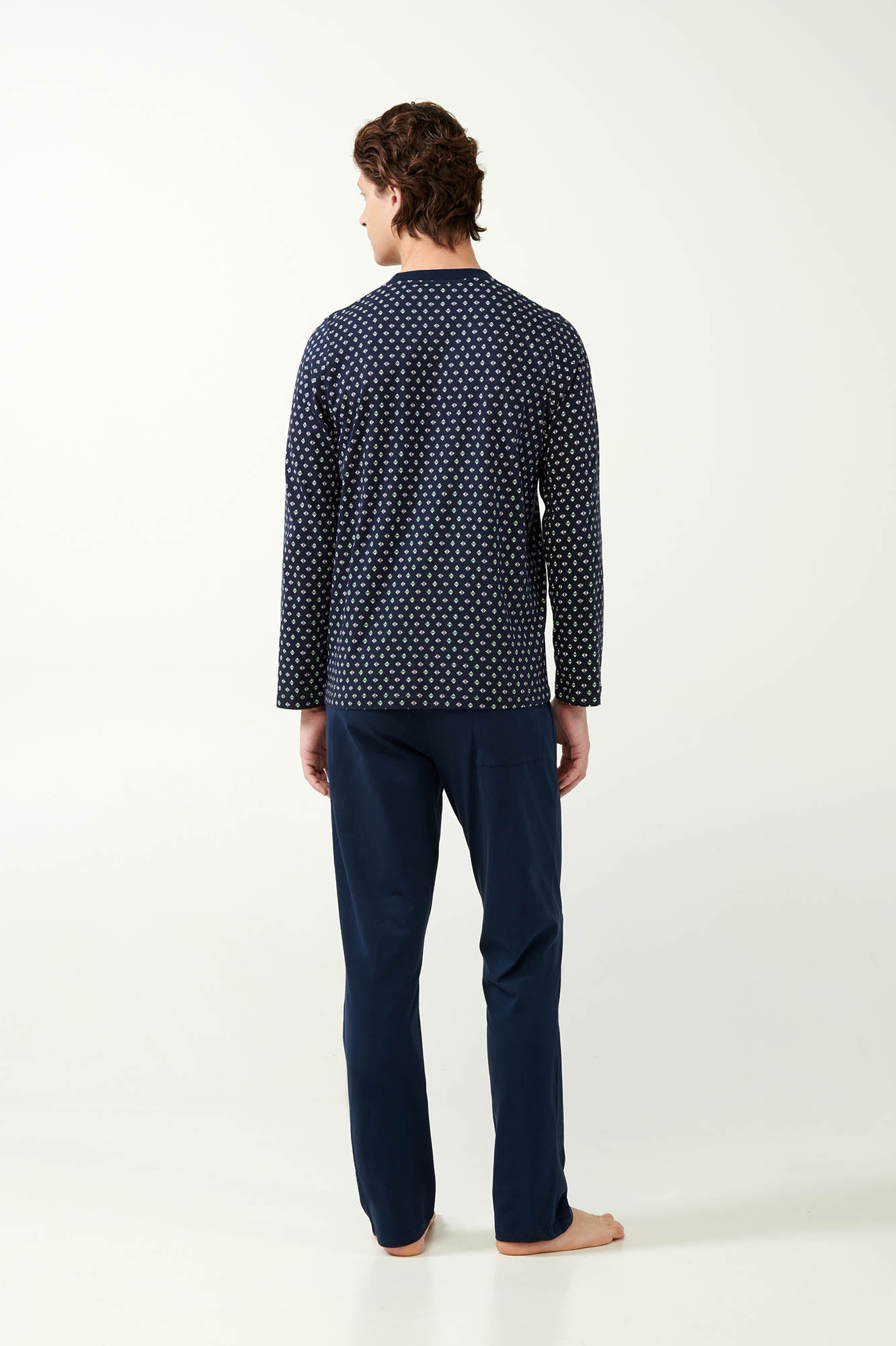 https://assets.vampfashion.com/SOFTONE_TMP_IMAGES/4_0419367565.jpg