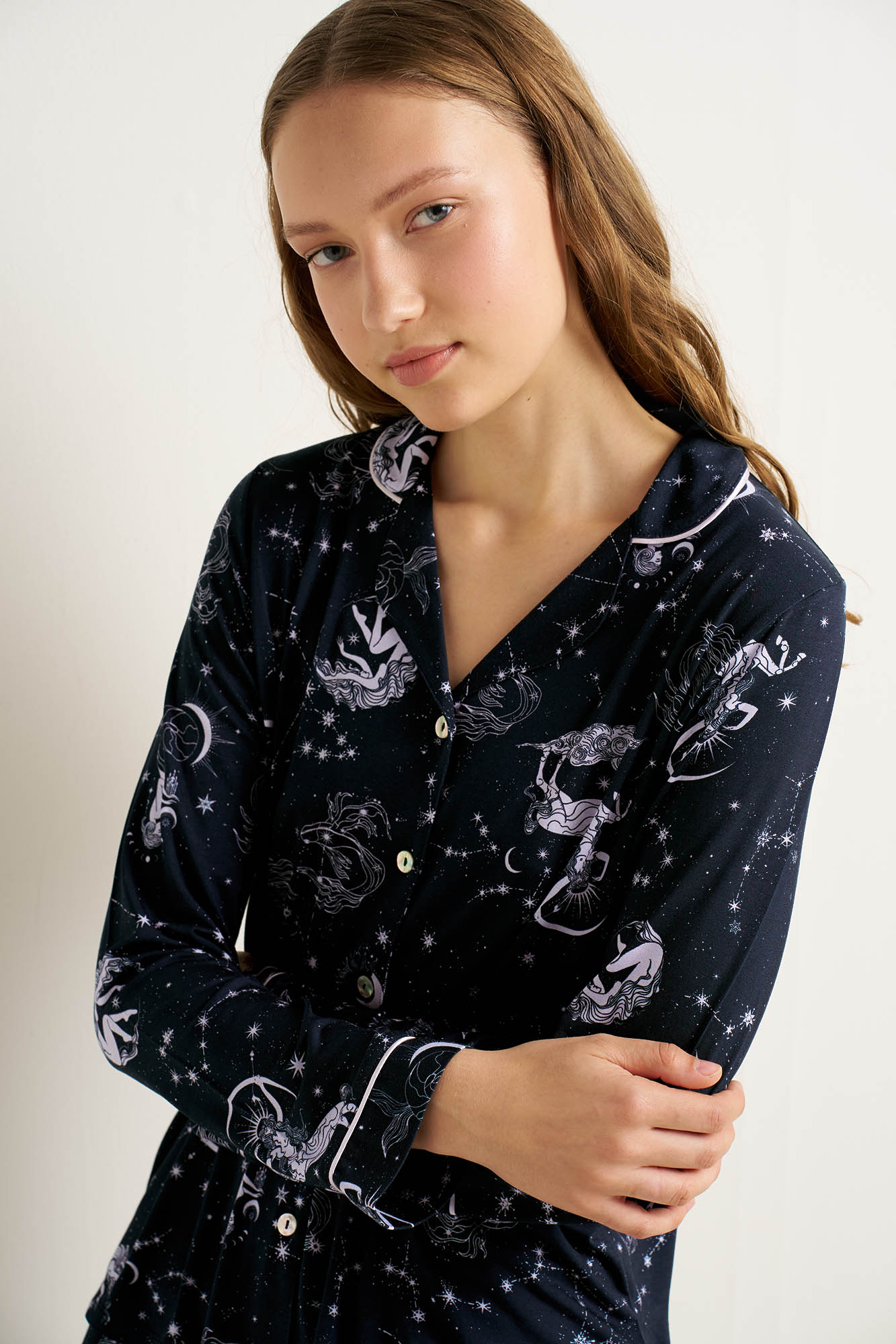 https://assets.vampfashion.com/SOFTONE_TMP_IMAGES/4_0430638037.jpg