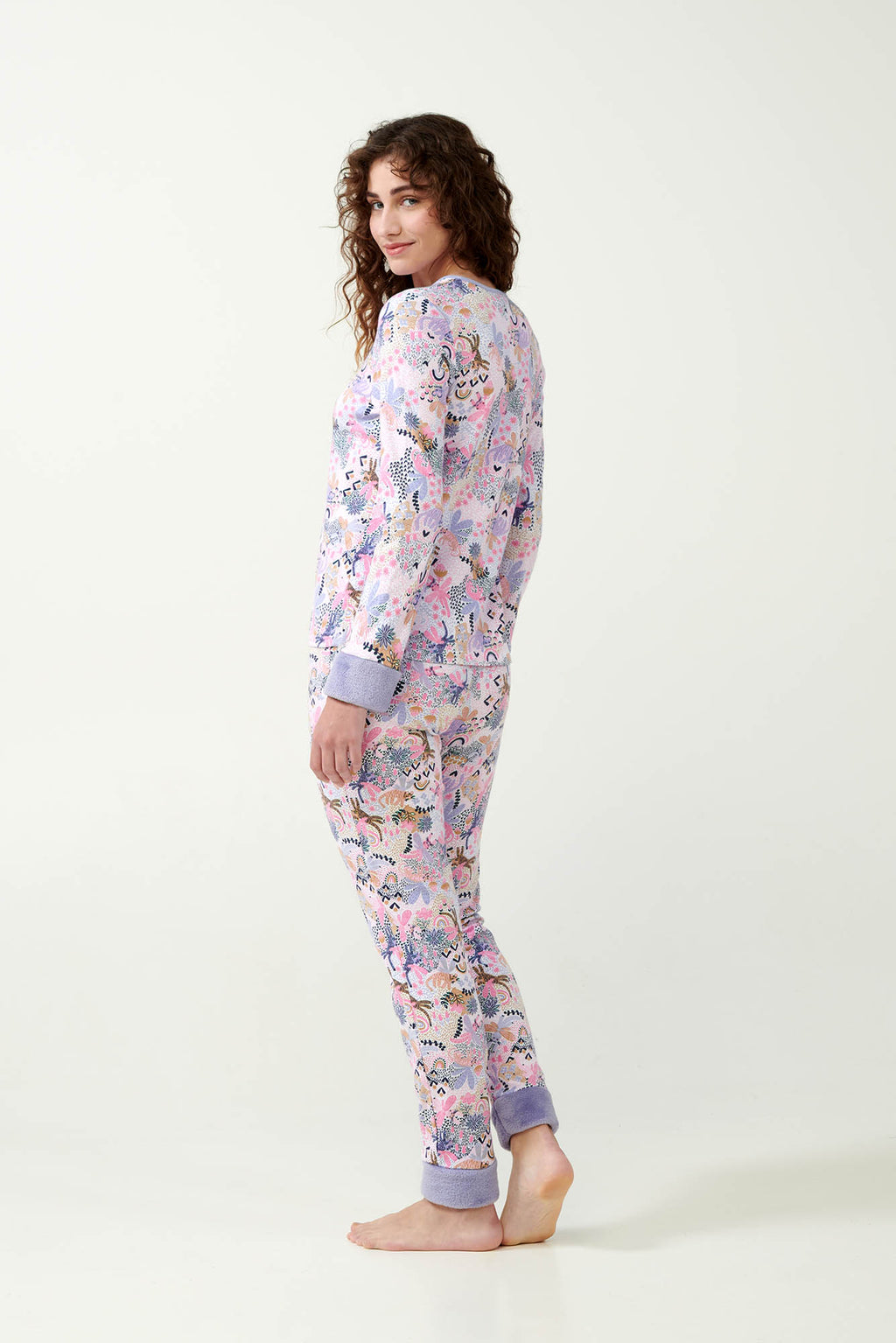 https://assets.vampfashion.com/SOFTONE_TMP_IMAGES/4_0441645486.jpg