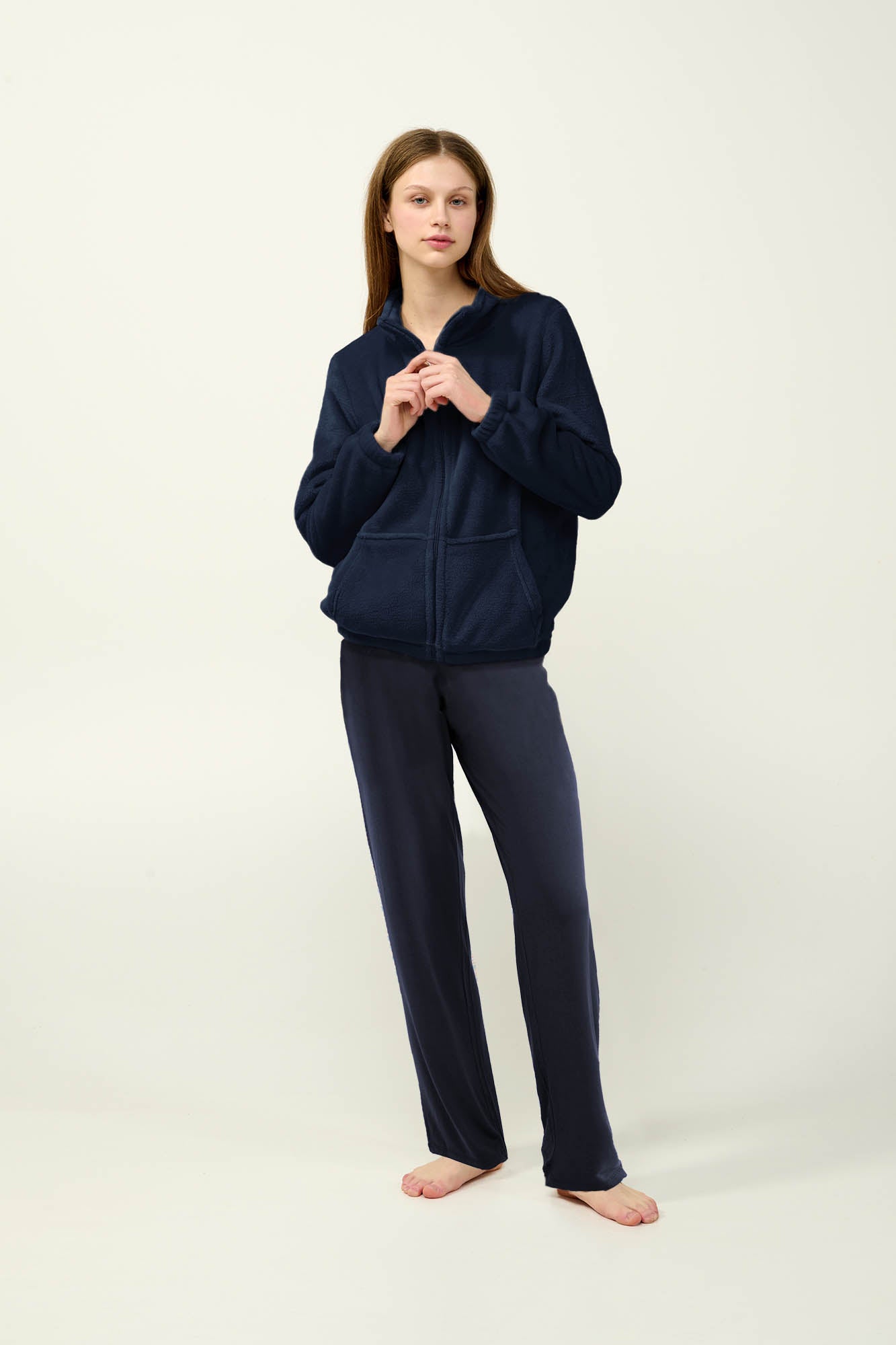 https://assets.vampfashion.com/SOFTONE_TMP_IMAGES/4_0460188736.jpg
