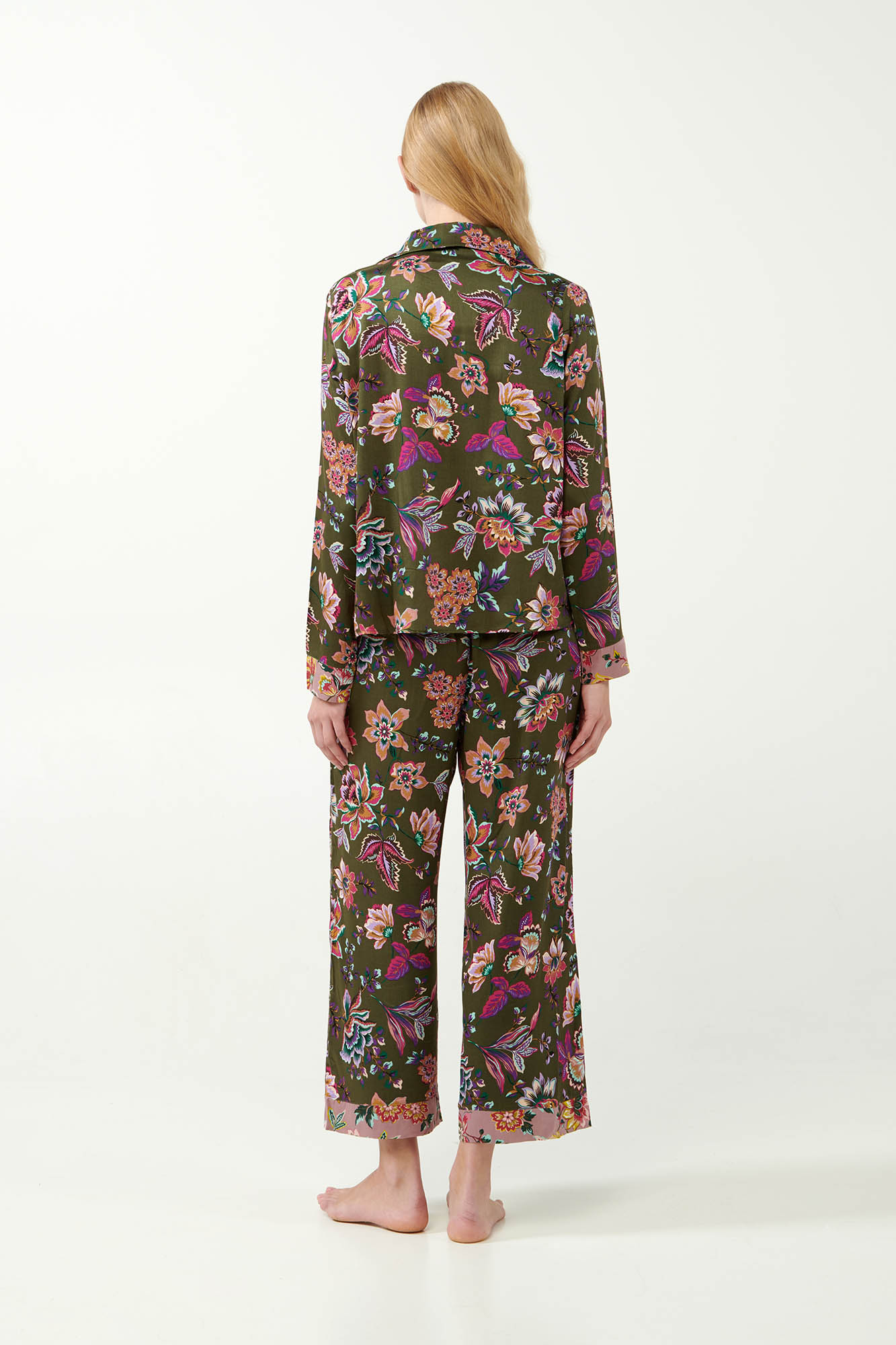 Vamp - Viscose Satin Κουμπωτή Φλοράλ Πυτζάμα