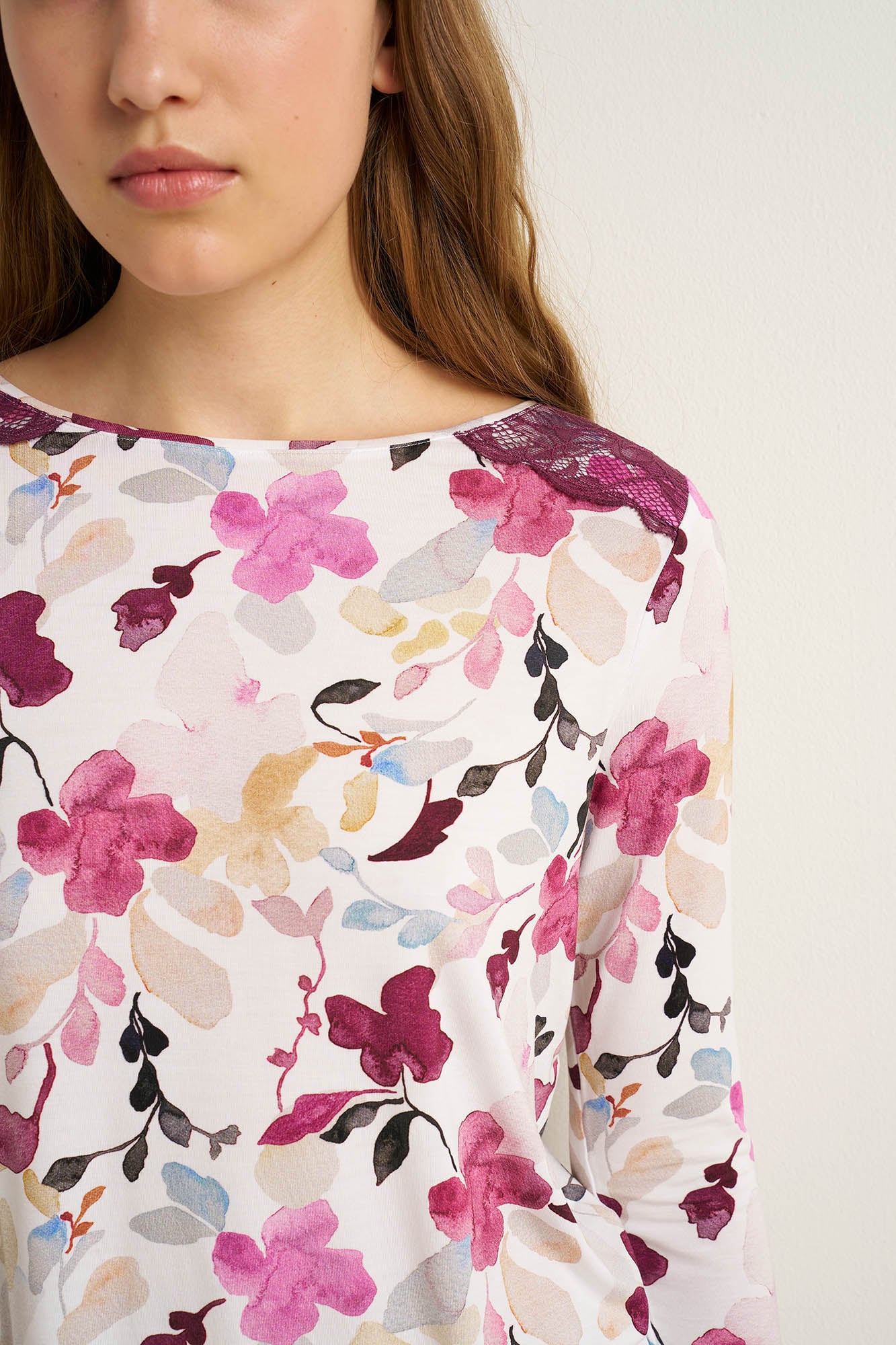 https://assets.vampfashion.com/SOFTONE_TMP_IMAGES/4_0494028317.jpg