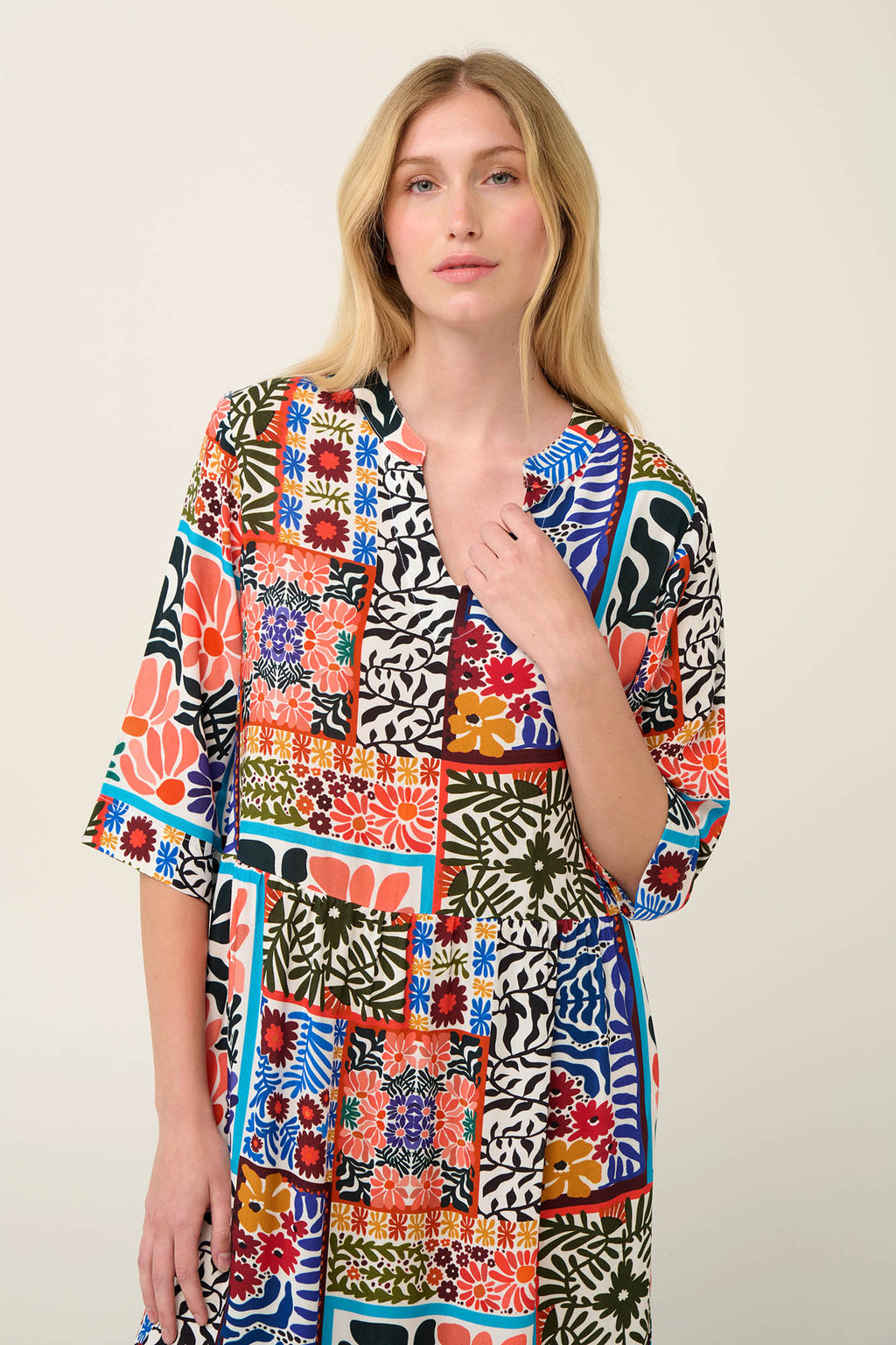 https://assets.vampfashion.com/SOFTONE_TMP_IMAGES/4_0531256728.jpg
