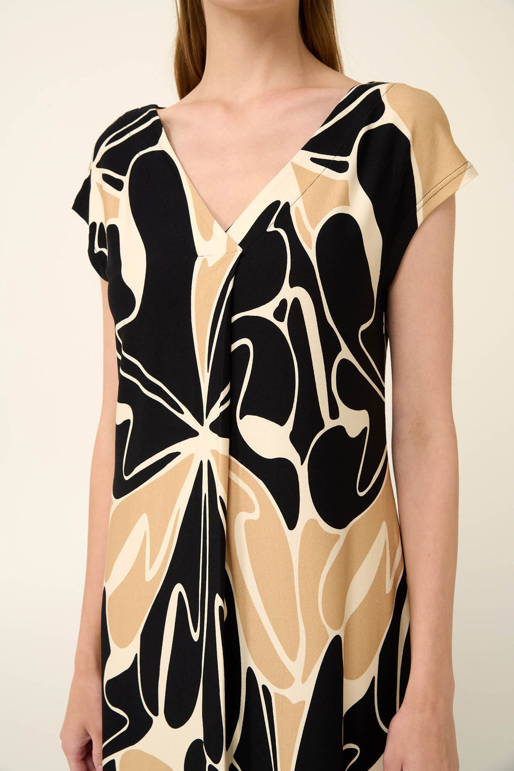 https://assets.vampfashion.com/SOFTONE_TMP_IMAGES/4_0550572457.jpg