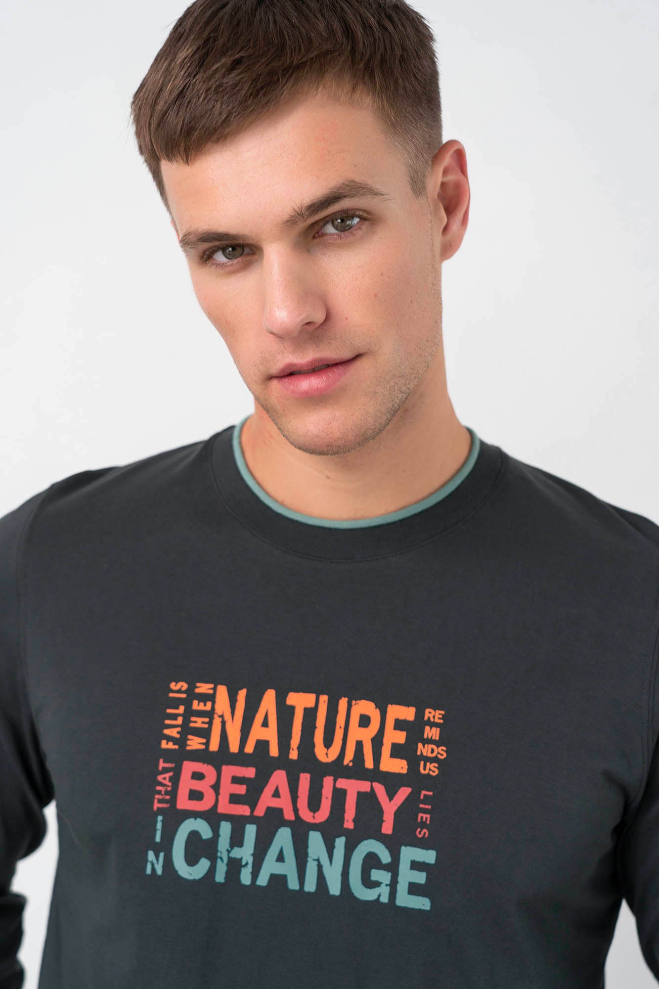 https://assets.vampfashion.com/SOFTONE_TMP_IMAGES/4_0596296778.jpg