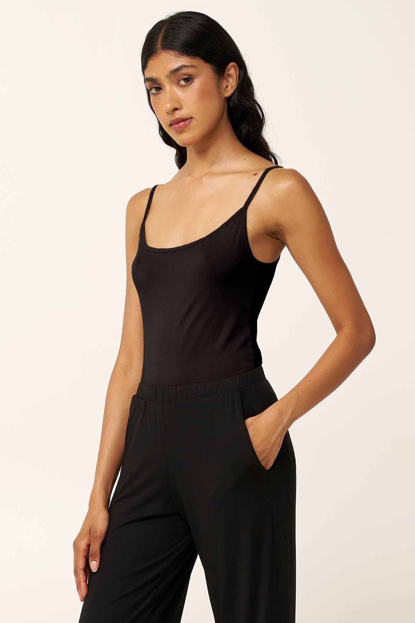 https://assets.vampfashion.com/SOFTONE_TMP_IMAGES/4_0597959298.jpg