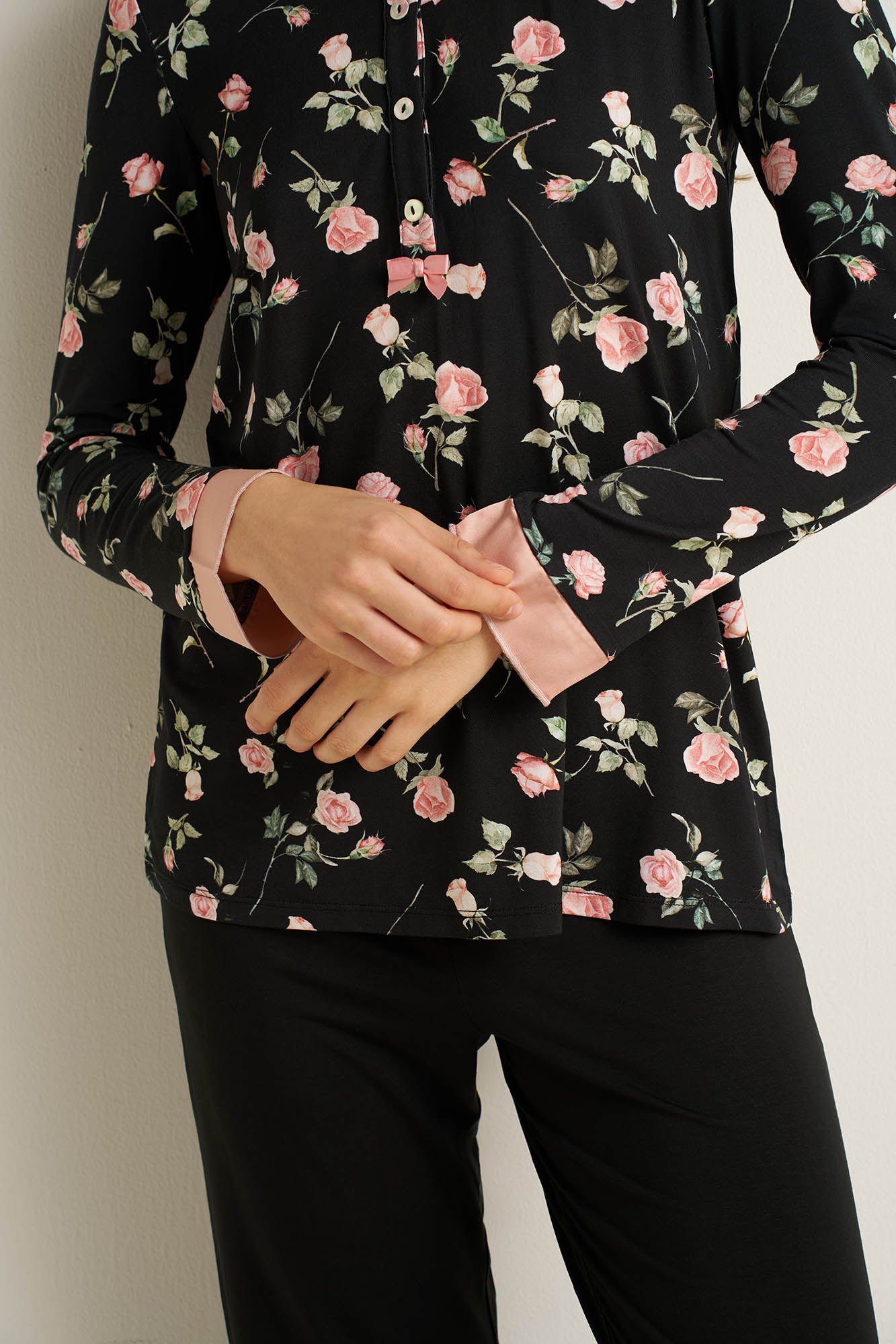 https://assets.vampfashion.com/SOFTONE_TMP_IMAGES/4_0622602993.jpg