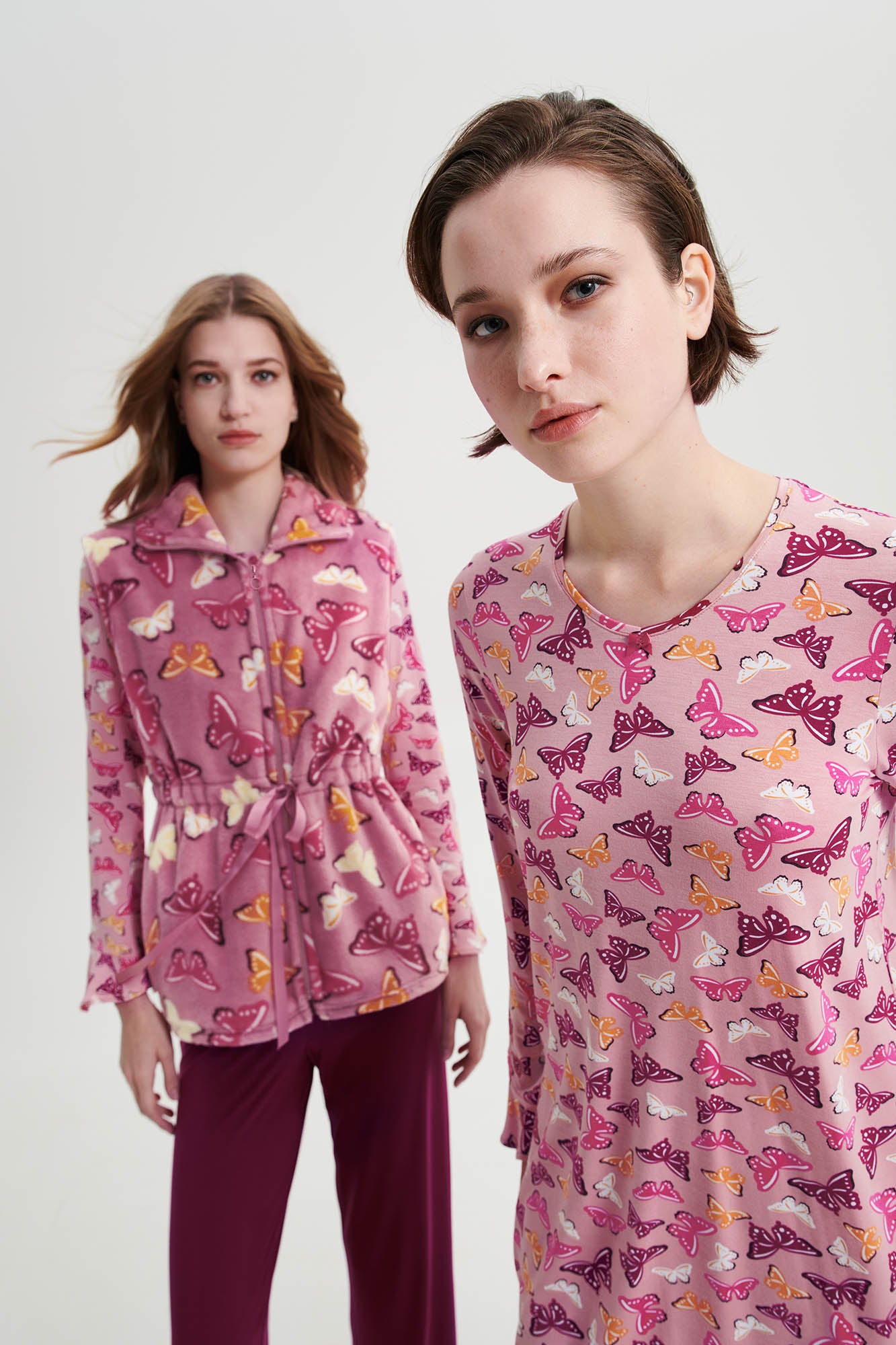 https://assets.vampfashion.com/SOFTONE_TMP_IMAGES/4_0637700937.jpg
