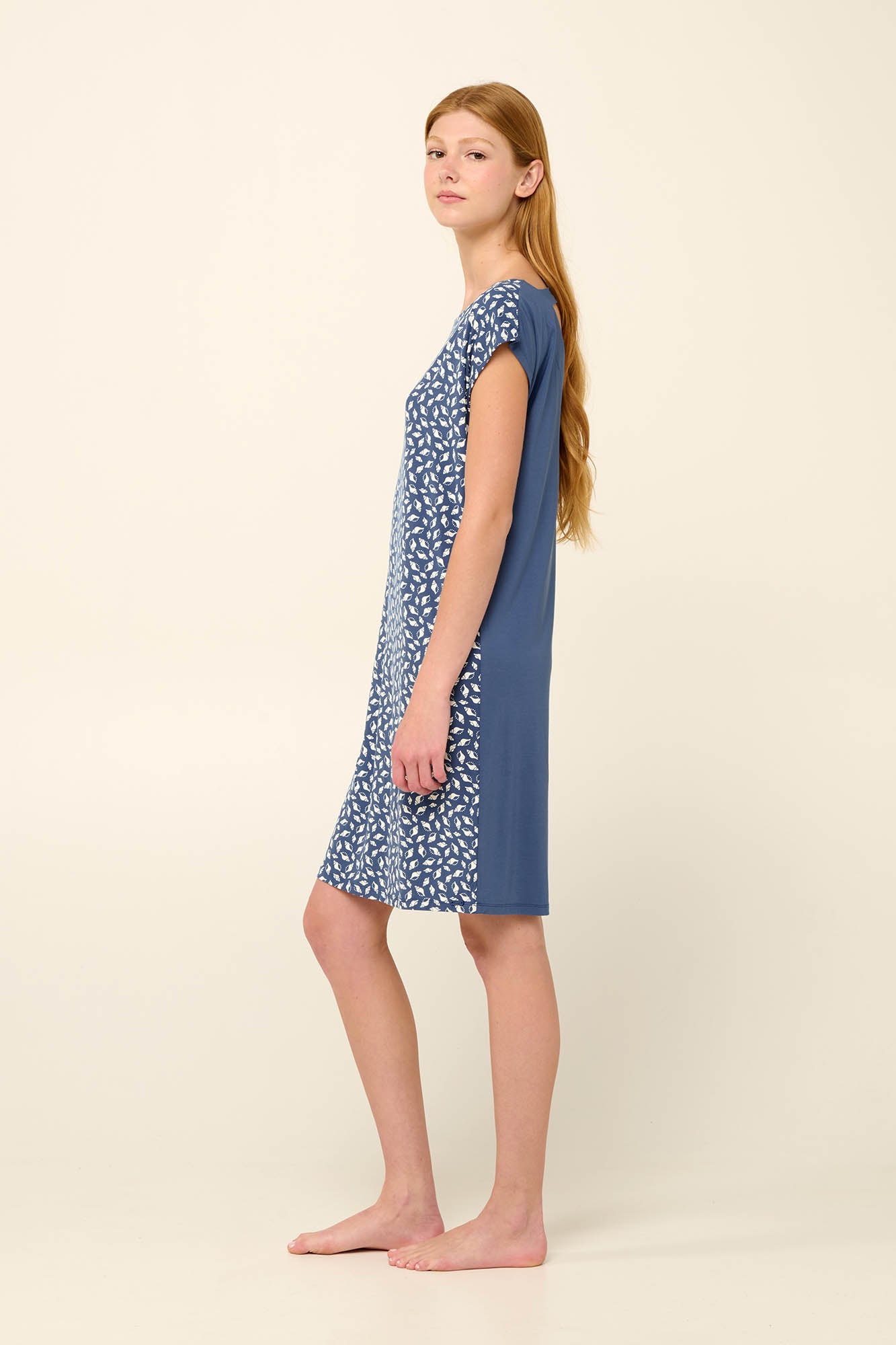 https://assets.vampfashion.com/SOFTONE_TMP_IMAGES/4_0652208530.jpg