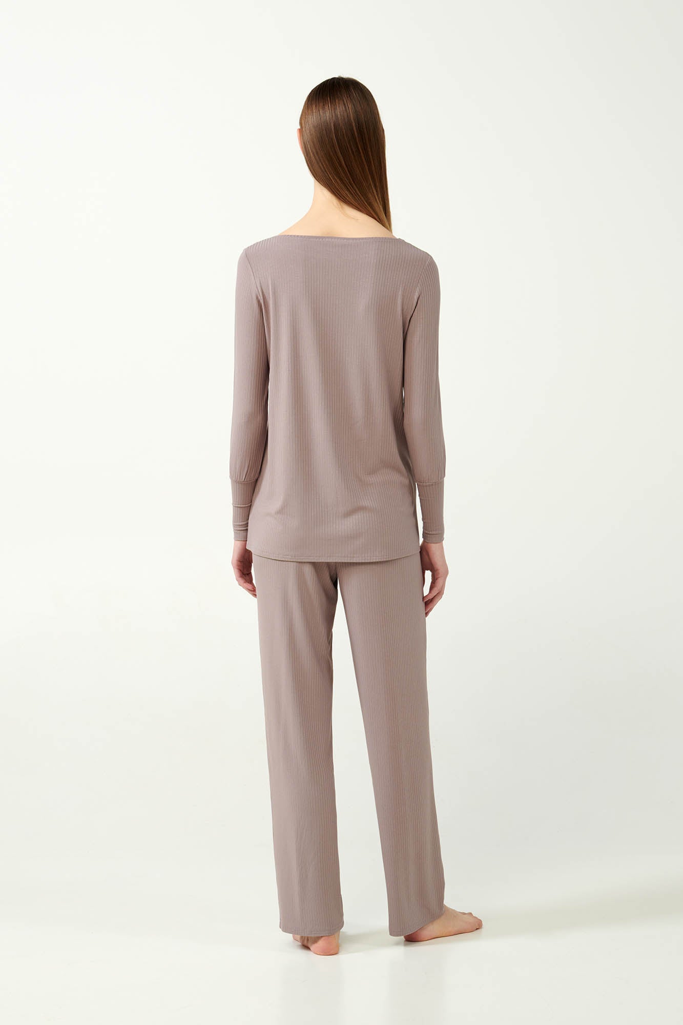 https://assets.vampfashion.com/SOFTONE_TMP_IMAGES/4_0677411007.jpg