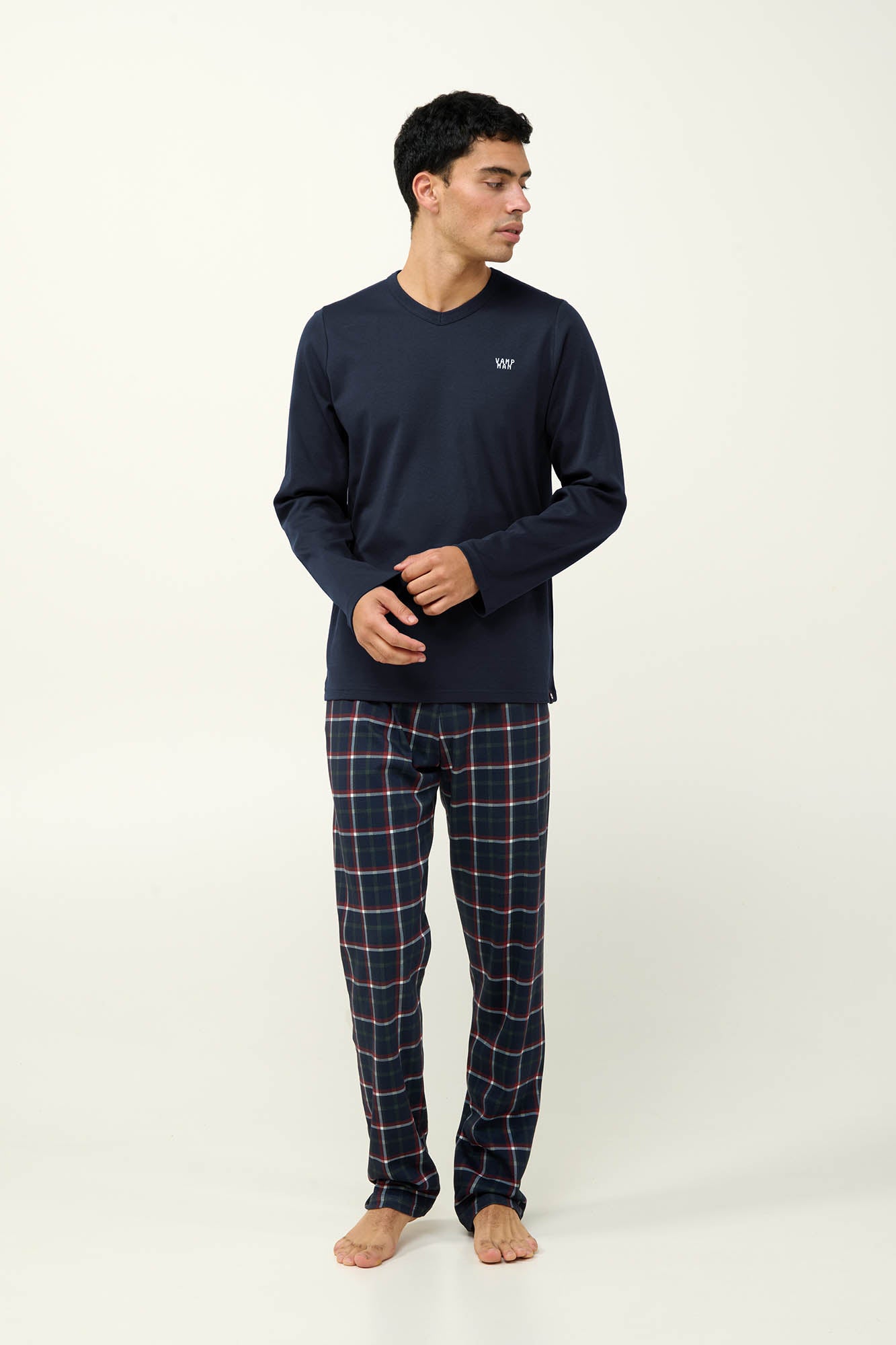 https://assets.vampfashion.com/SOFTONE_TMP_IMAGES/4_0678034612.jpg