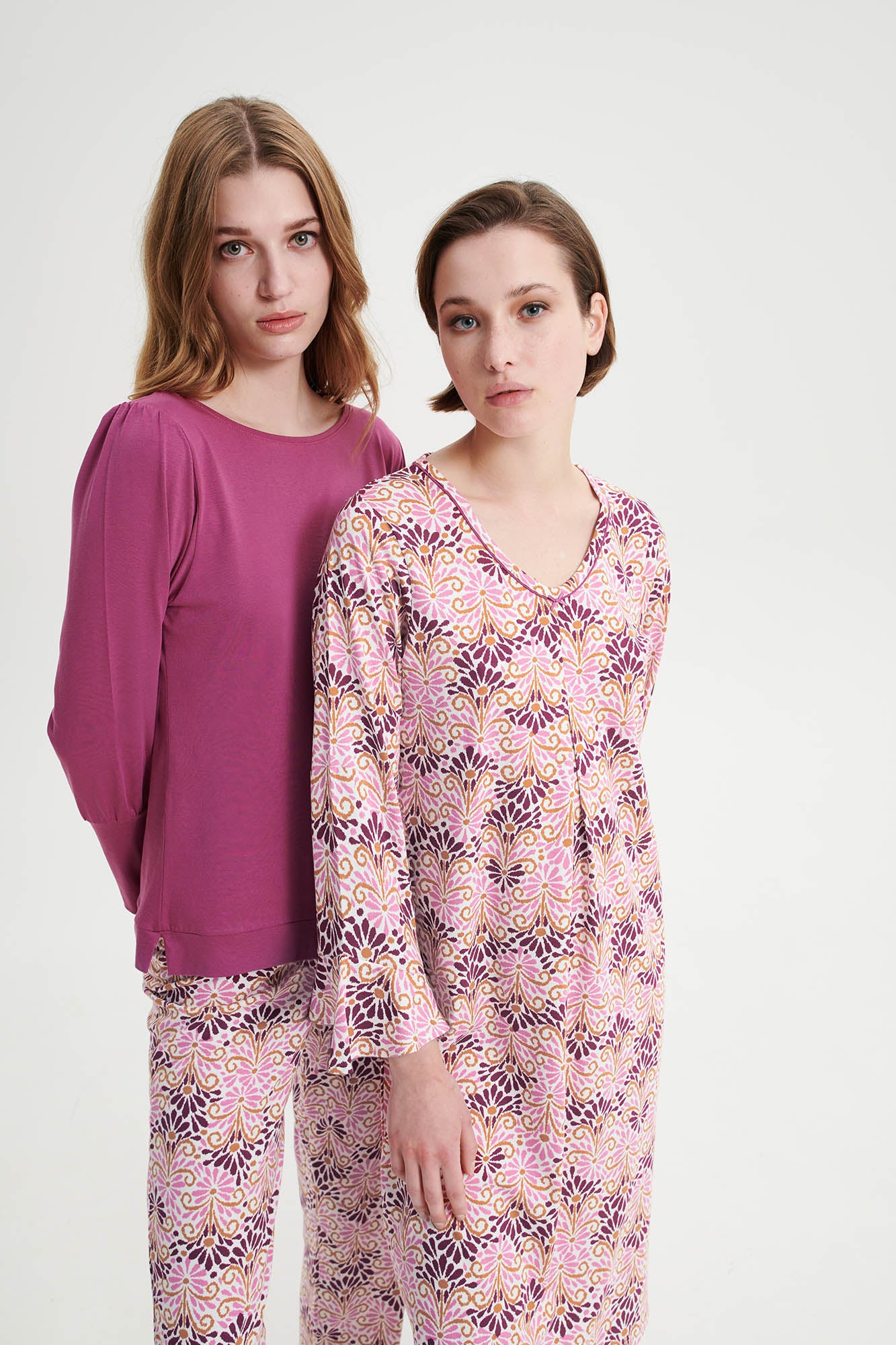 https://assets.vampfashion.com/SOFTONE_TMP_IMAGES/4_0715570717.jpg