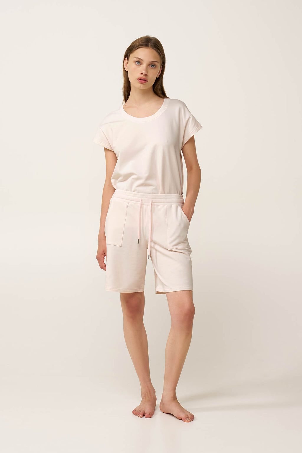 https://assets.vampfashion.com/SOFTONE_TMP_IMAGES/4_0741142646.jpg