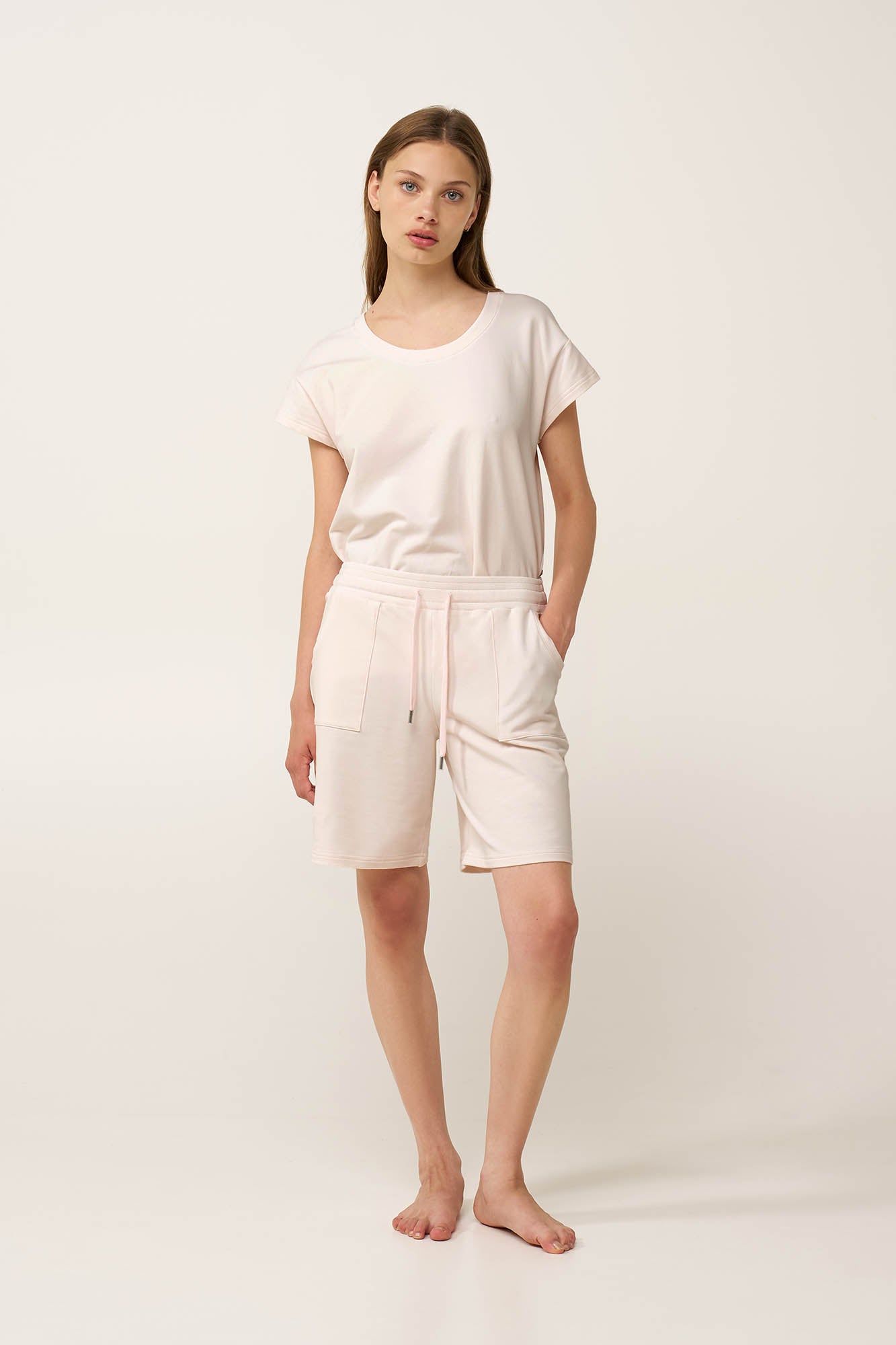https://assets.vampfashion.com/SOFTONE_TMP_IMAGES/4_0741142646.jpg