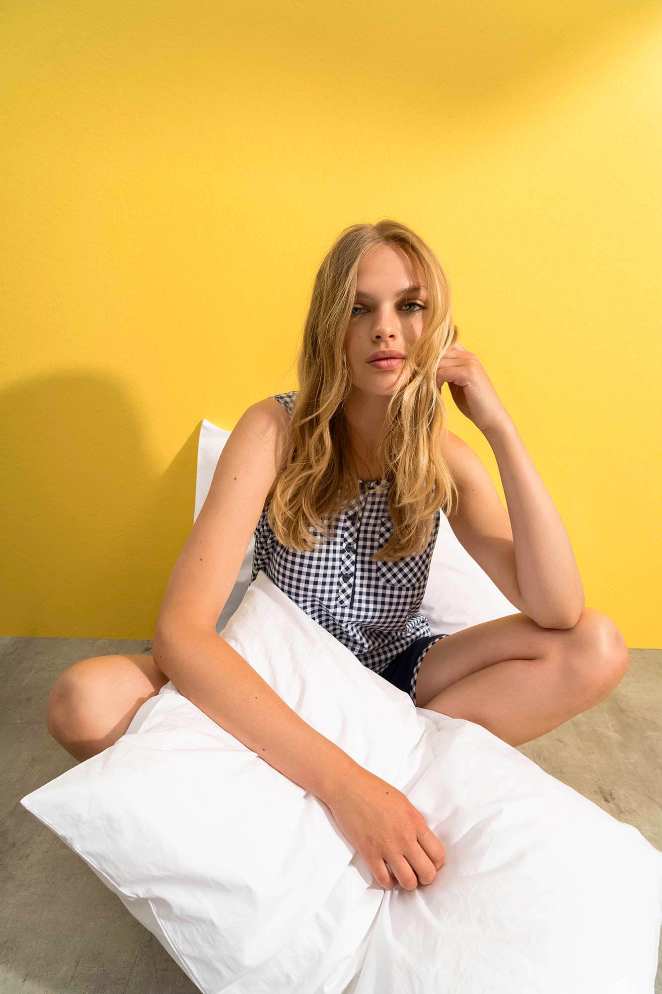 https://assets.vampfashion.com/SOFTONE_TMP_IMAGES/4_0743646184.jpg