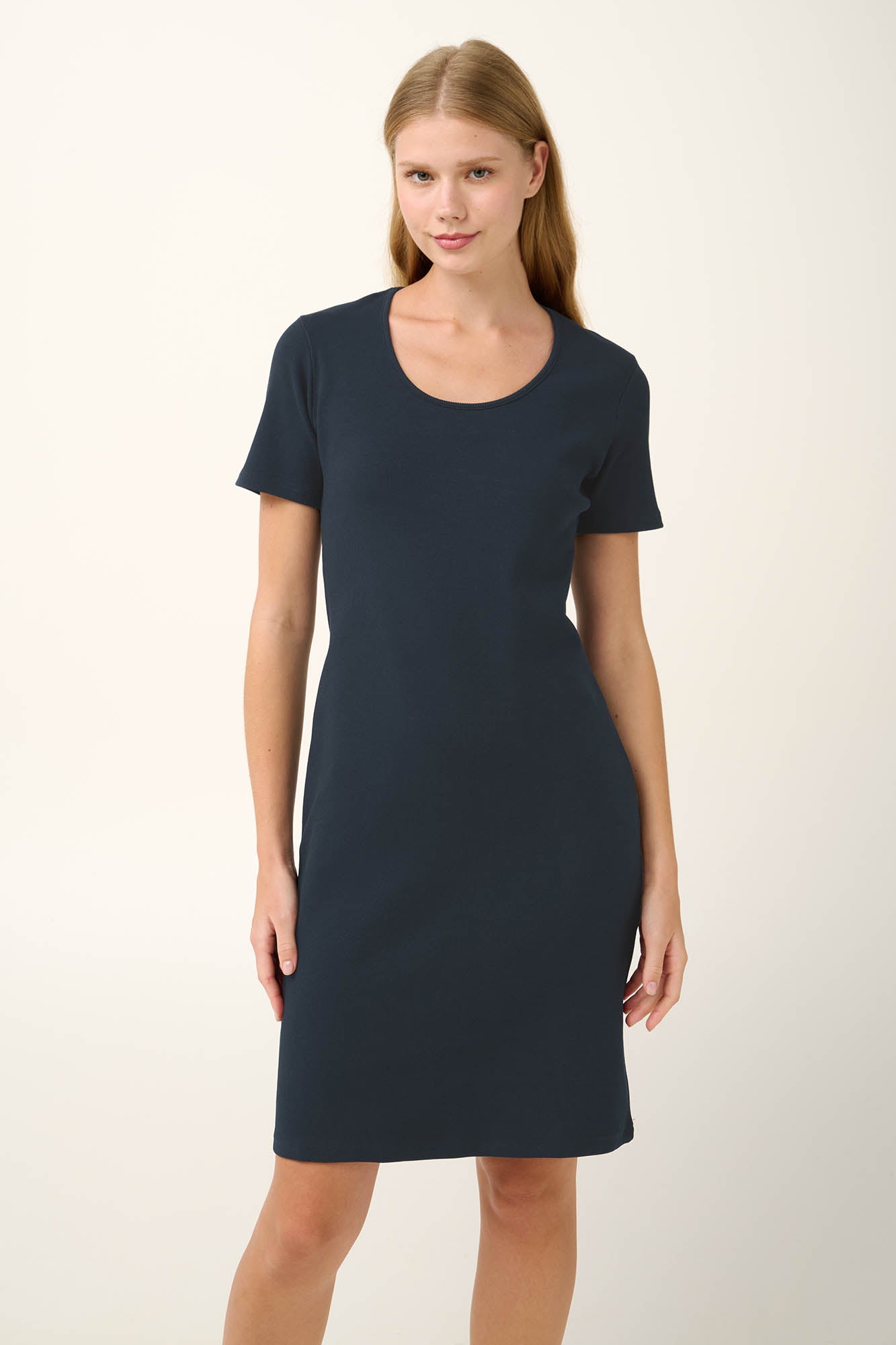 https://assets.vampfashion.com/SOFTONE_TMP_IMAGES/4_0755257794.jpg