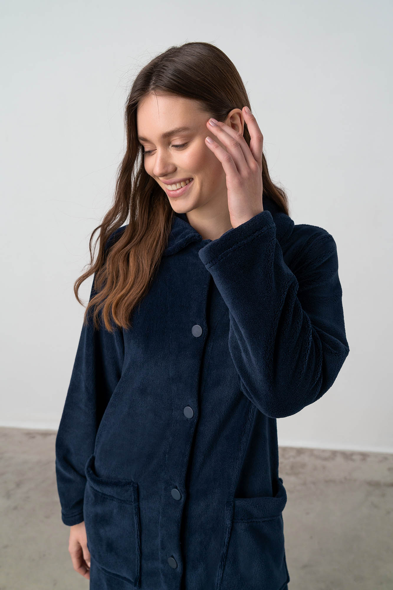 Vamp - Μονόχρωμη Κουμπωτή Ρόμπα