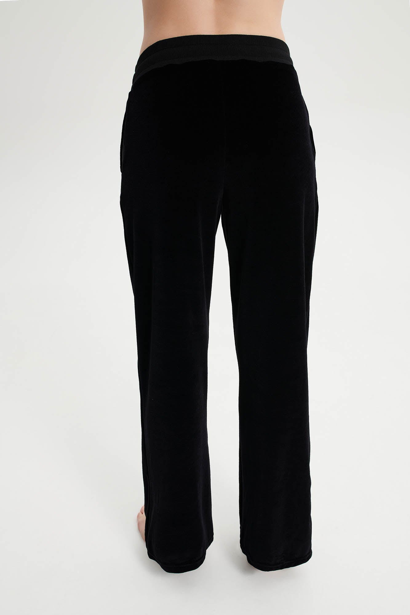 https://assets.vampfashion.com/SOFTONE_TMP_IMAGES/4_0830756263.jpg