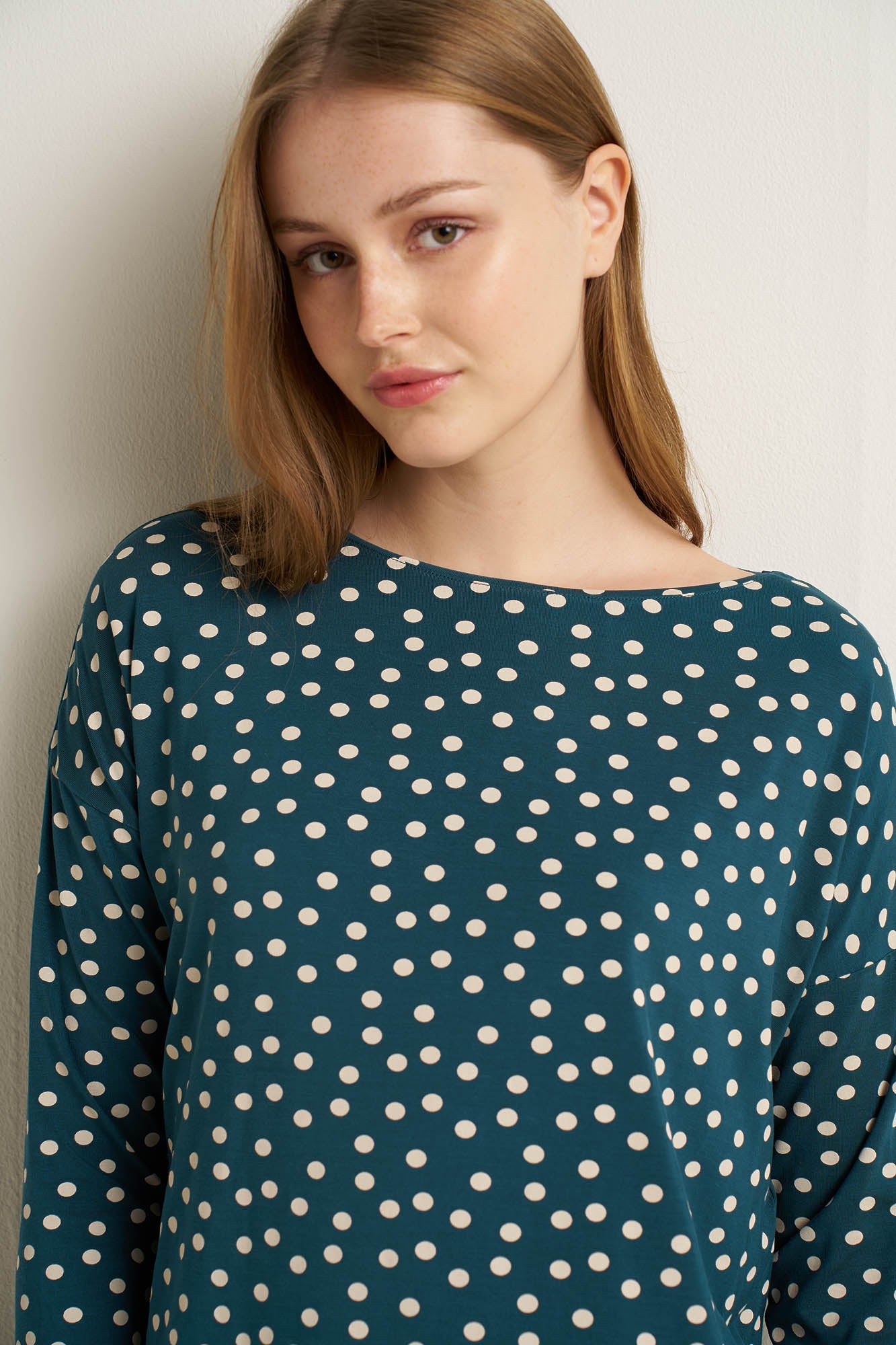 https://assets.vampfashion.com/SOFTONE_TMP_IMAGES/4_0864744912.jpg