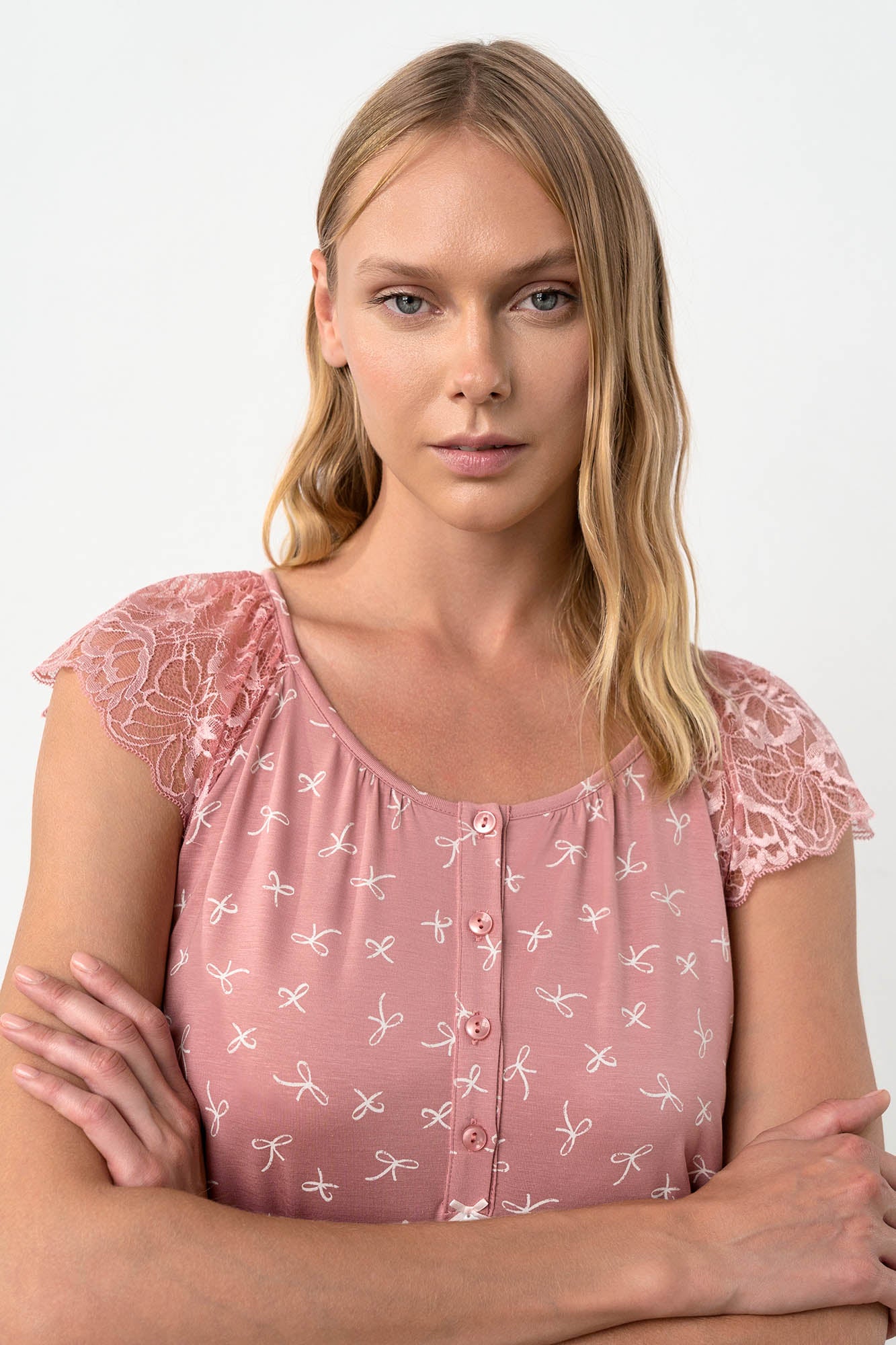 https://assets.vampfashion.com/SOFTONE_TMP_IMAGES/4_0874092567.jpg