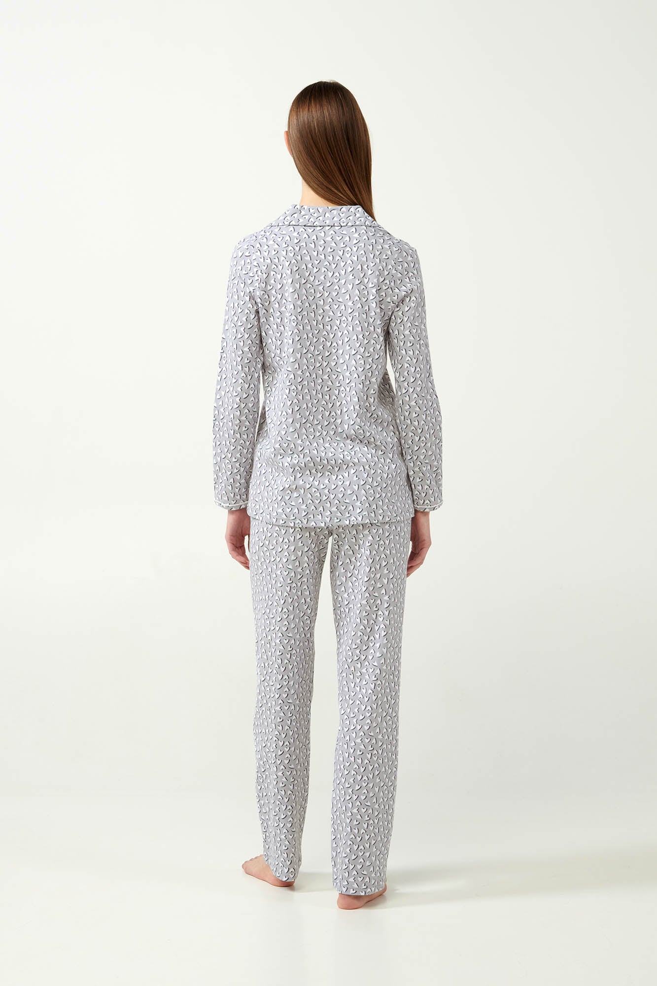 https://assets.vampfashion.com/SOFTONE_TMP_IMAGES/4_0887907013.jpg