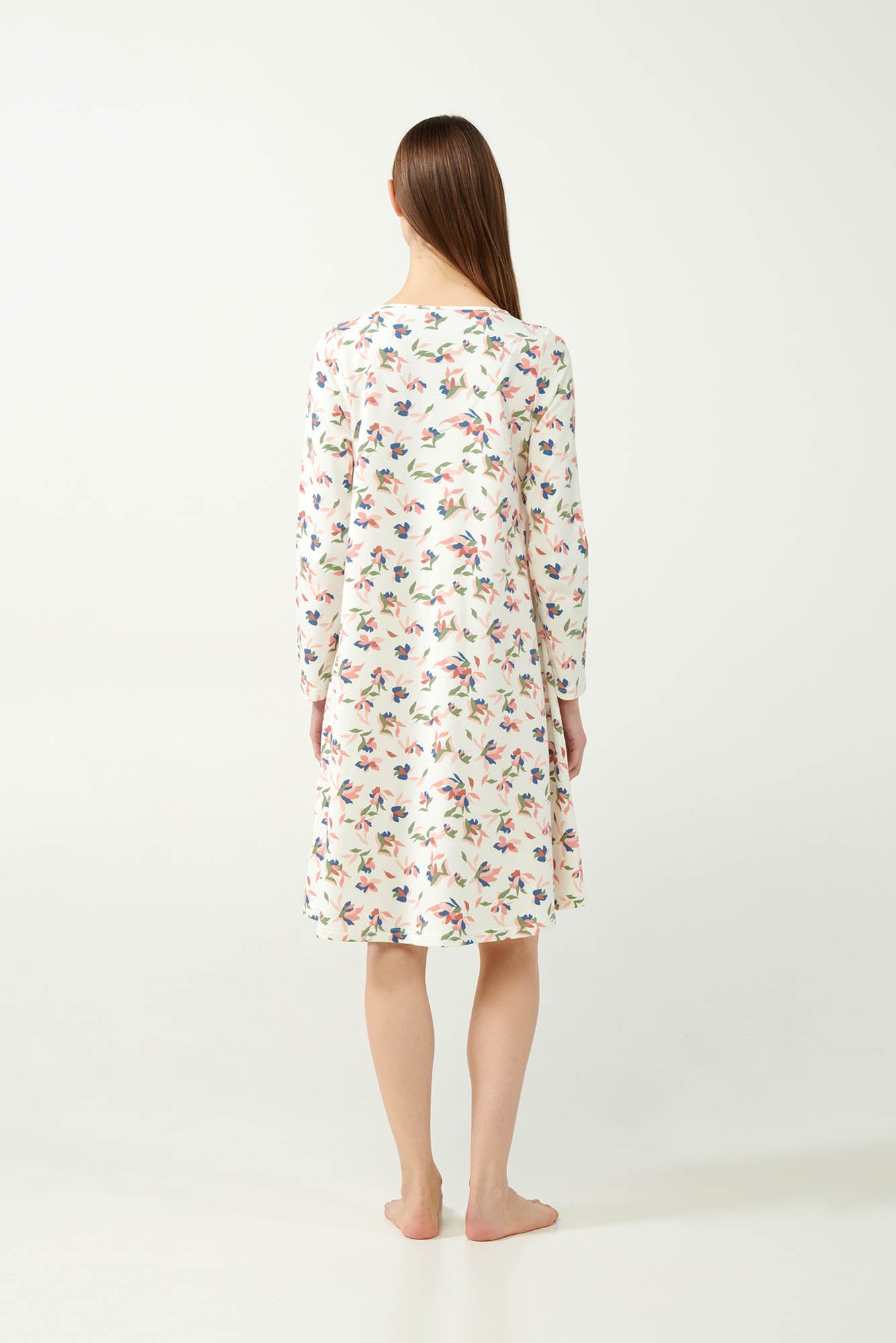 https://assets.vampfashion.com/SOFTONE_TMP_IMAGES/4_0933462657.jpg