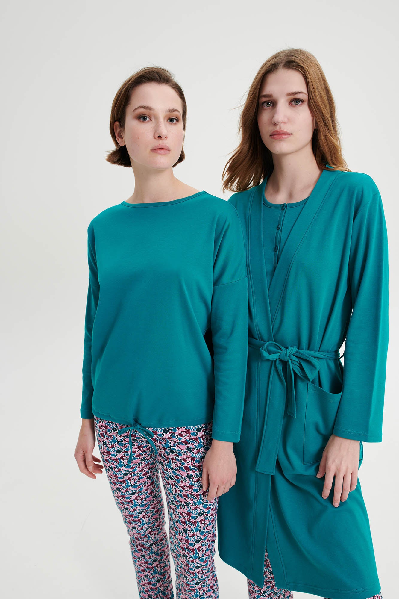https://assets.vampfashion.com/SOFTONE_TMP_IMAGES/4_0939128544.jpg