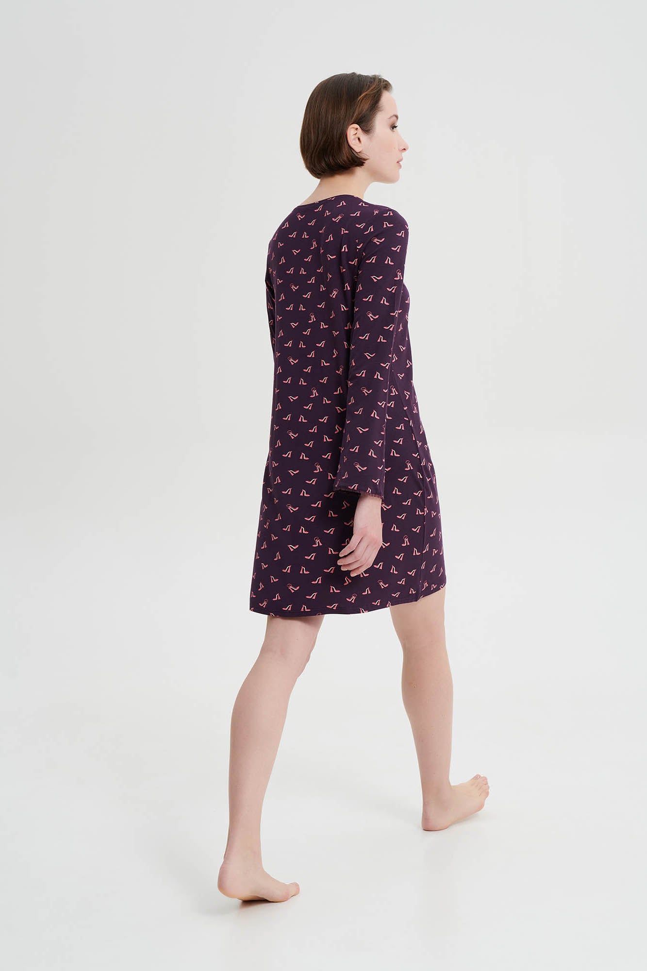 https://assets.vampfashion.com/SOFTONE_TMP_IMAGES/4_0966458129.jpg