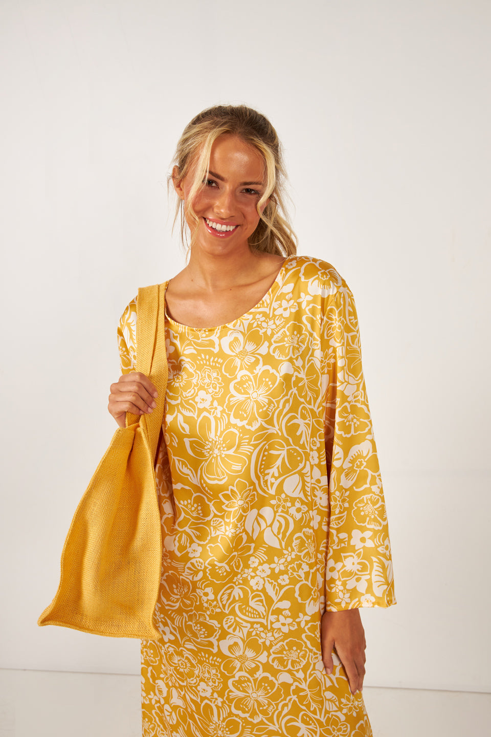 Harmony - Φόρεμα Εμπριμέ Τύπου Κελεμπία Satin  Gold